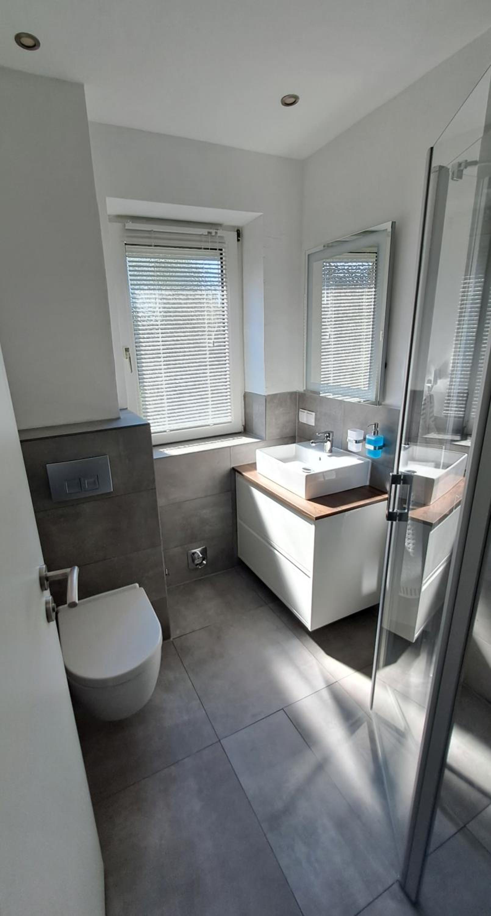 Apartment with Terrace photo 2
