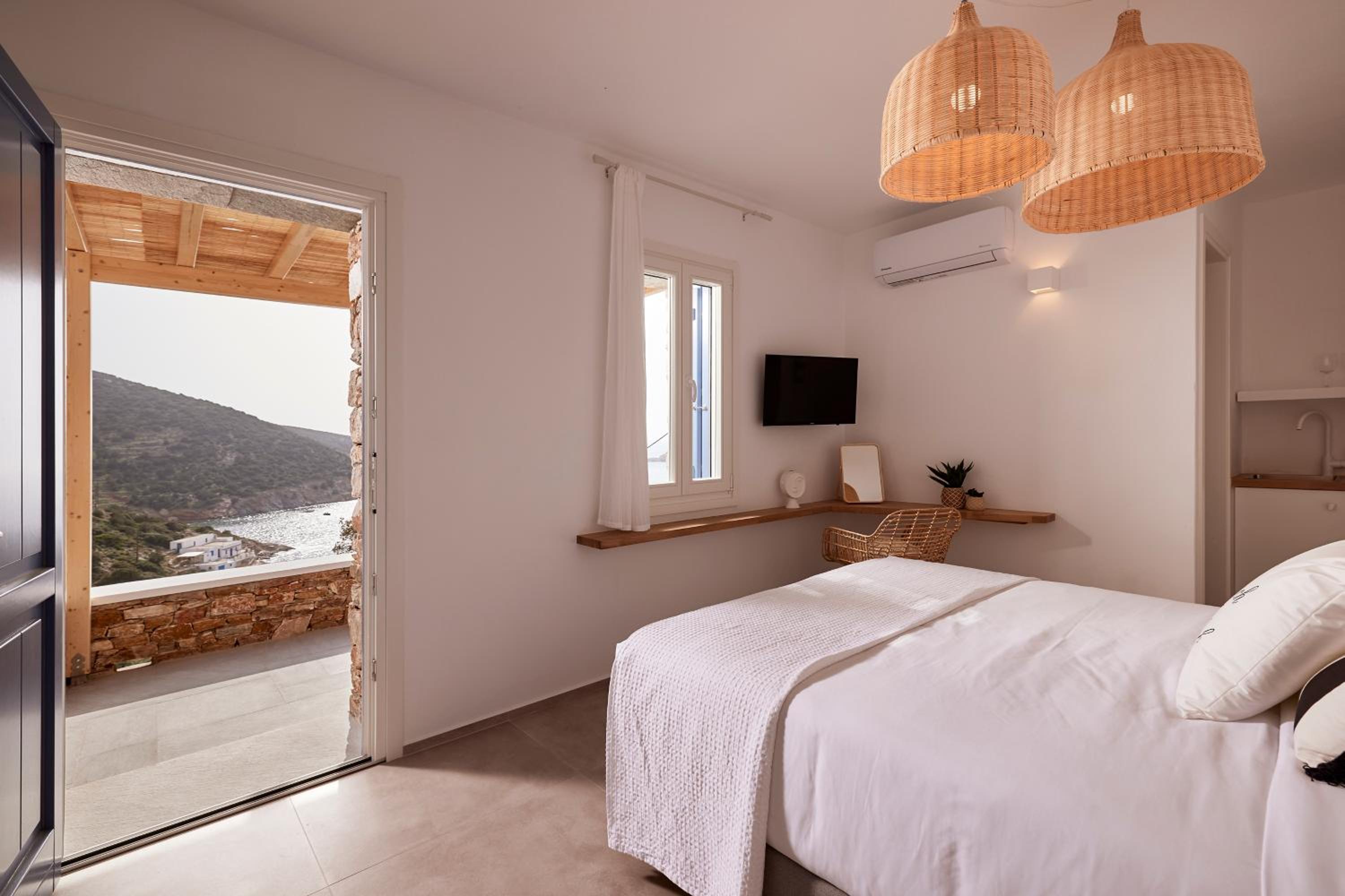 Deluxe Double Room with Sea View