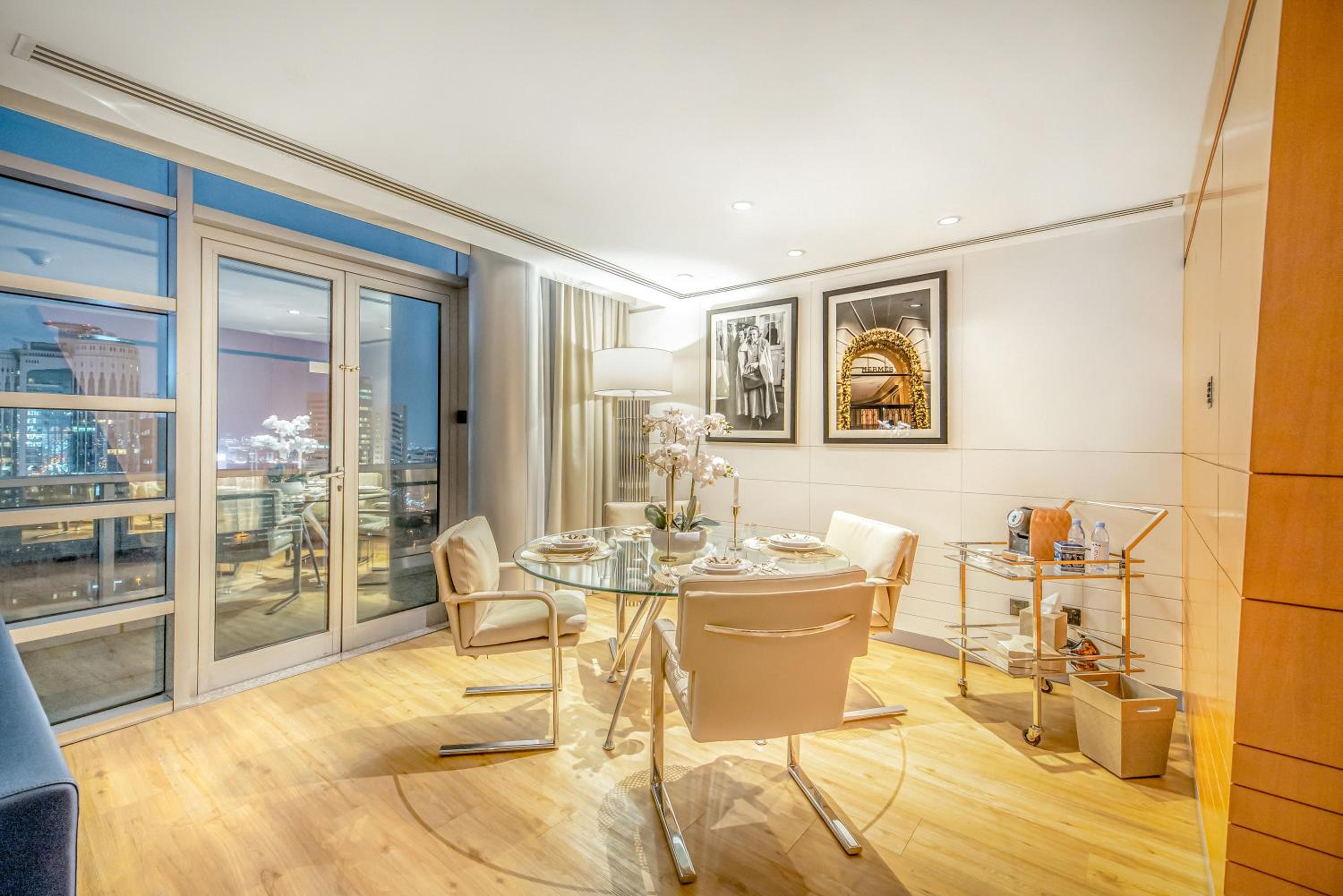 Presidential King Suite