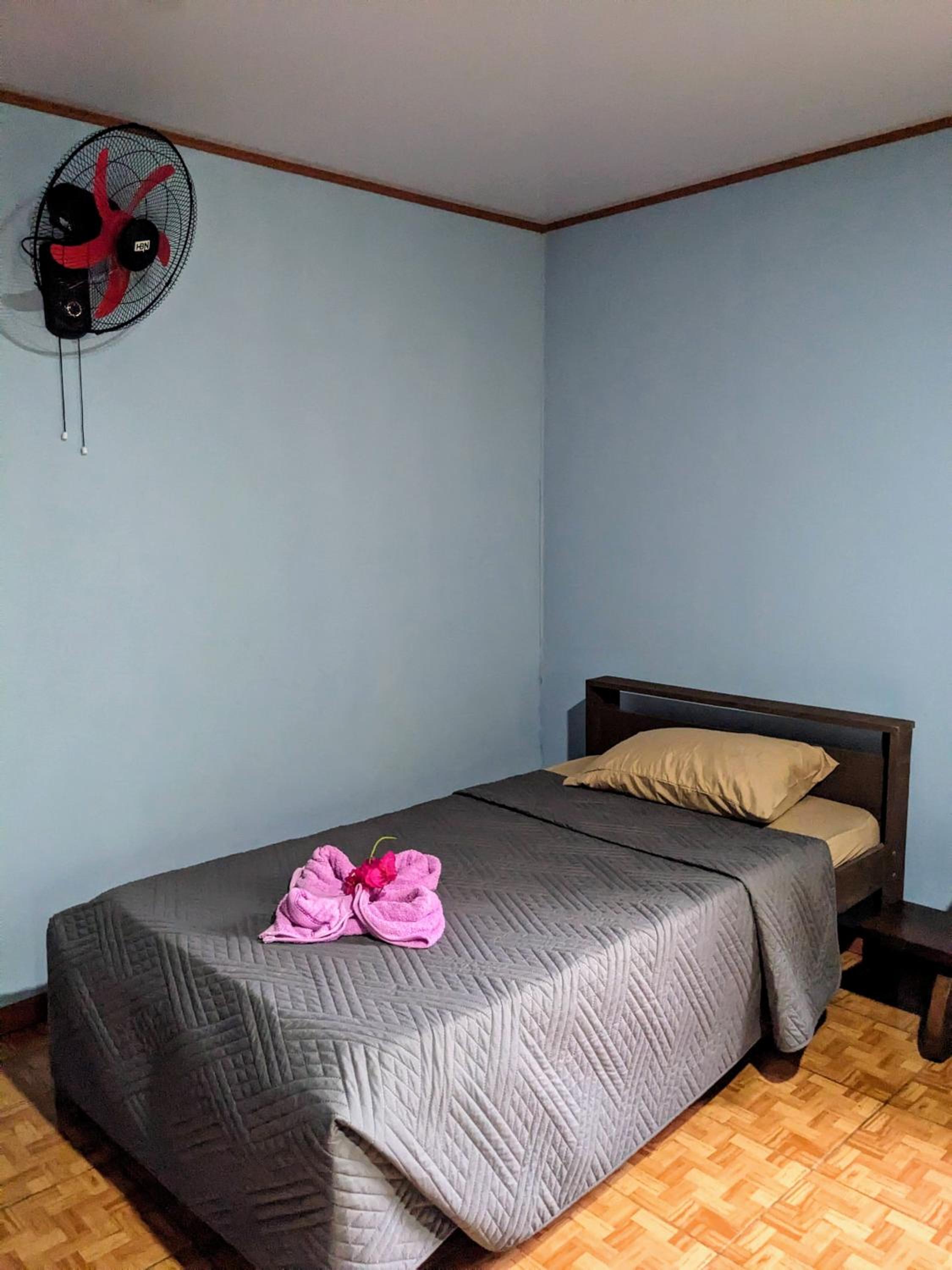 Triple Room with Private Bathroom photo 2