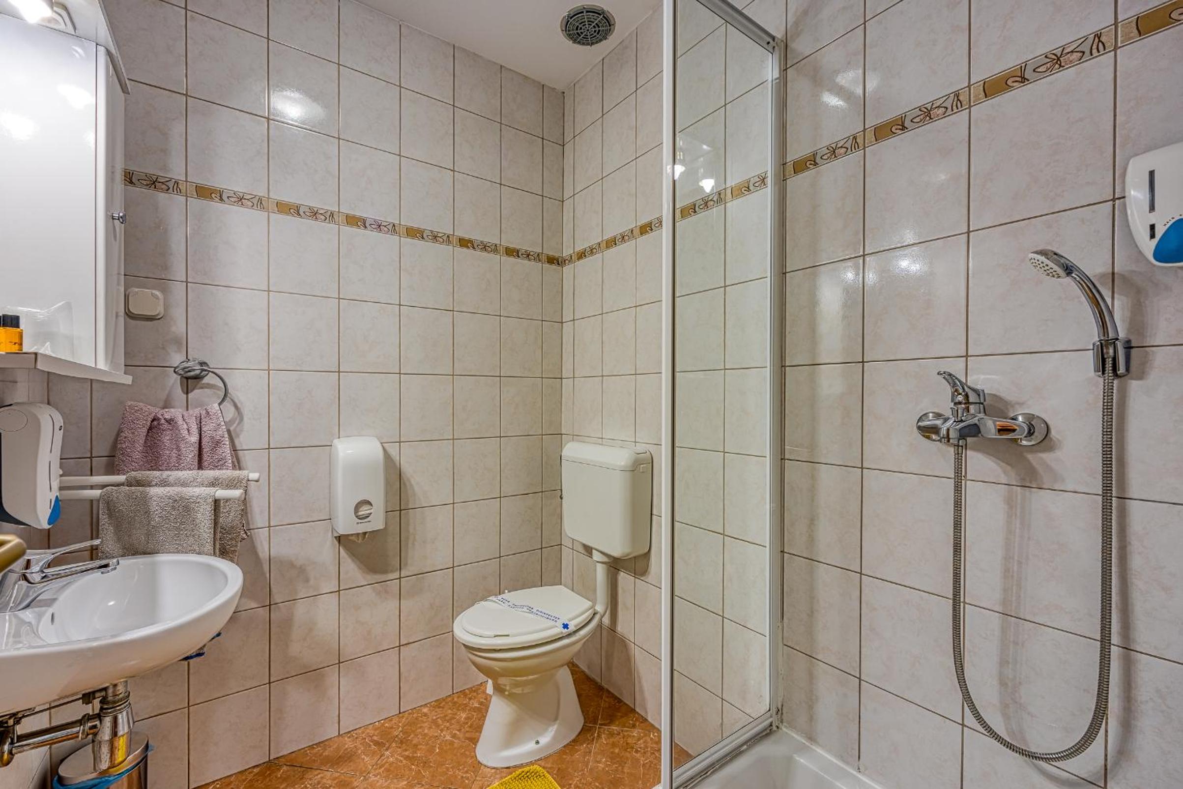 Triple Room photo 3