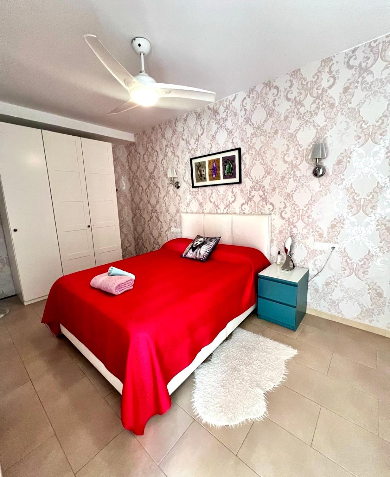 Apartment - Photo 32