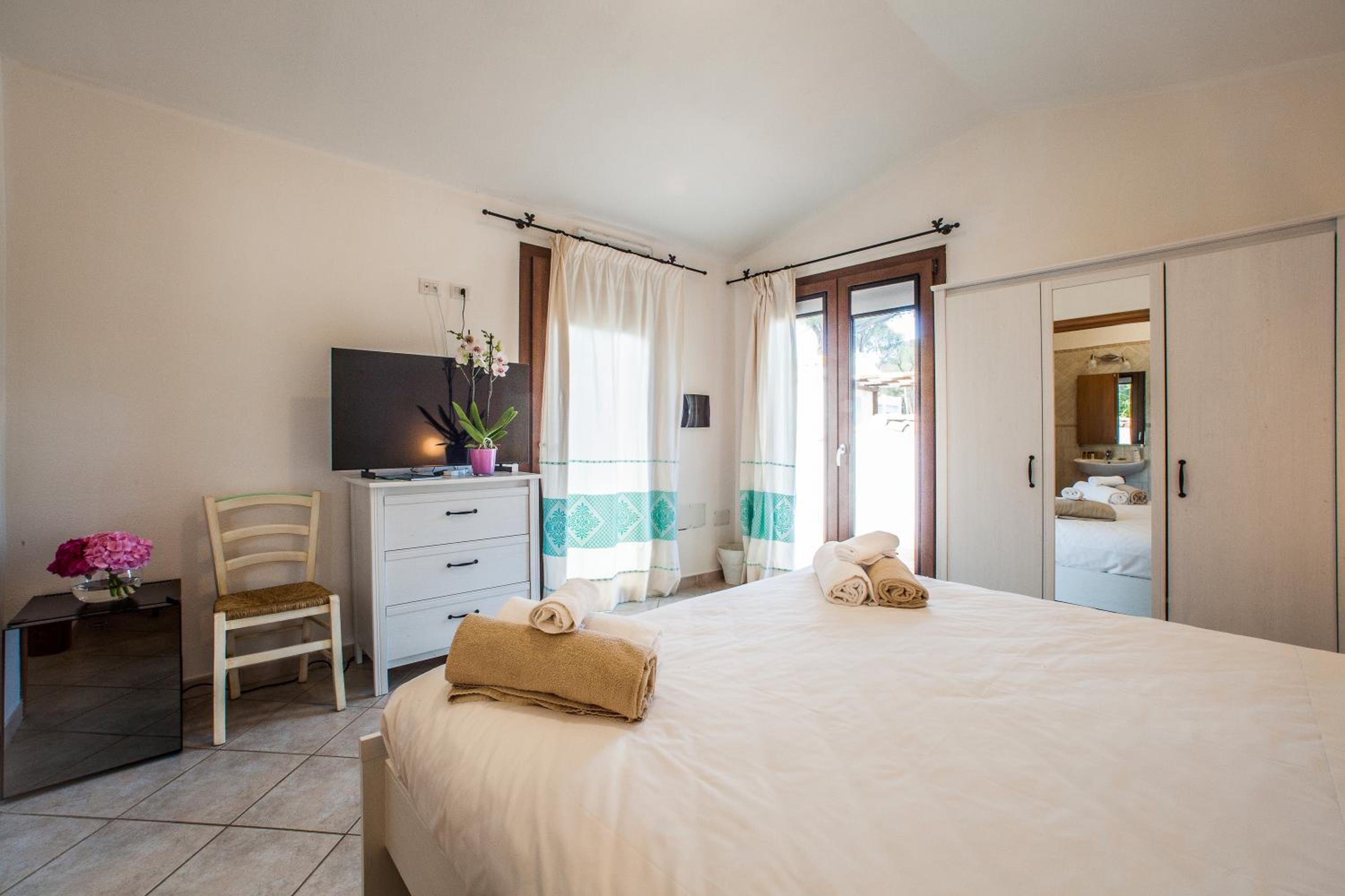 Double Room with Sea View - Photo 7