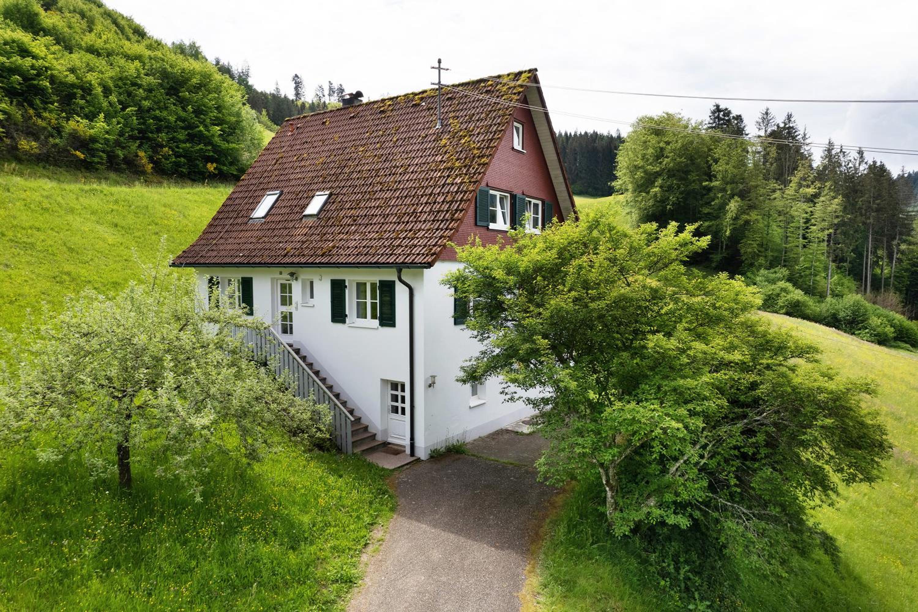 Two-Bedroom Deluxe Apartment with Garden View photo 3