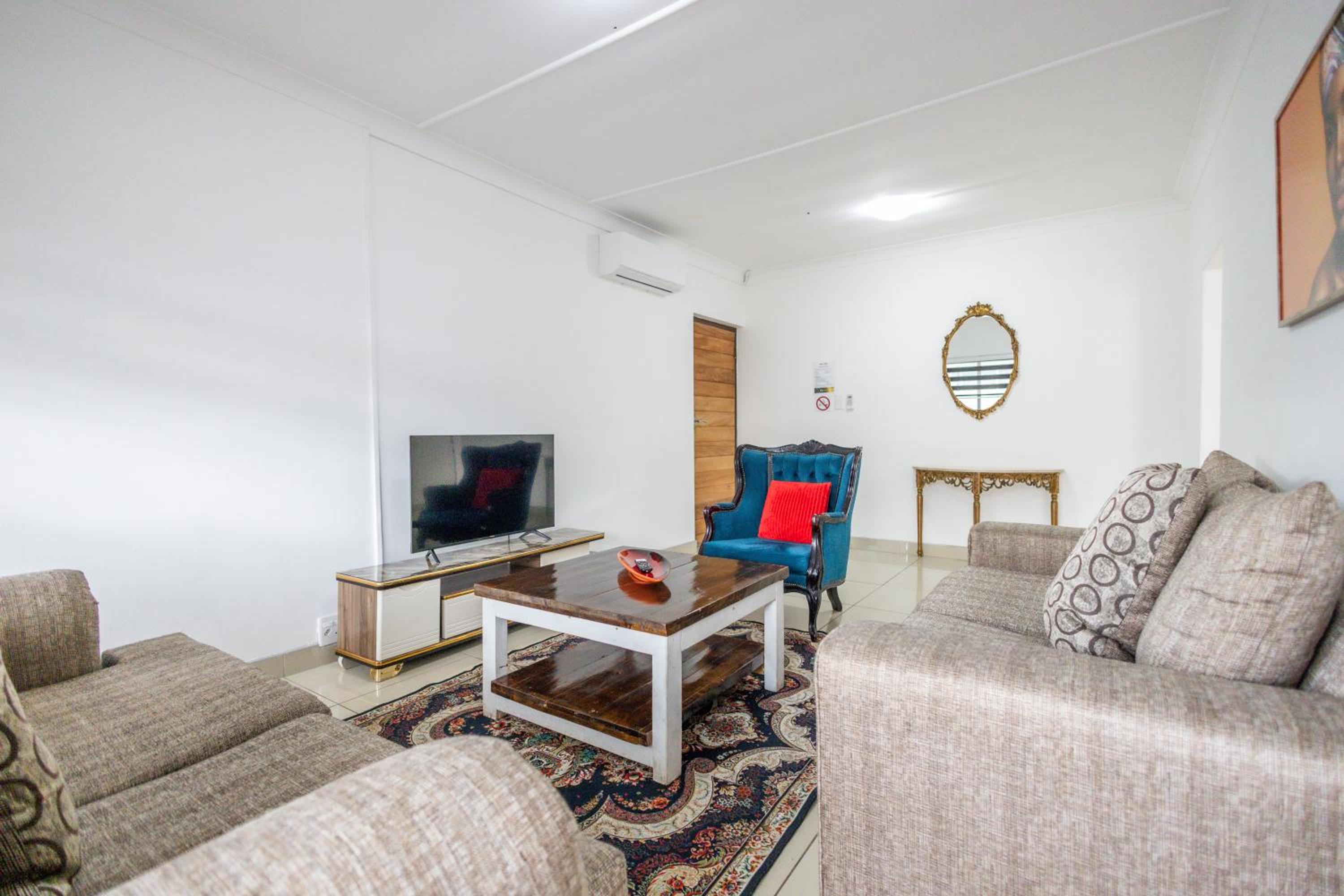Two-Bedroom Apartment - Photo 1