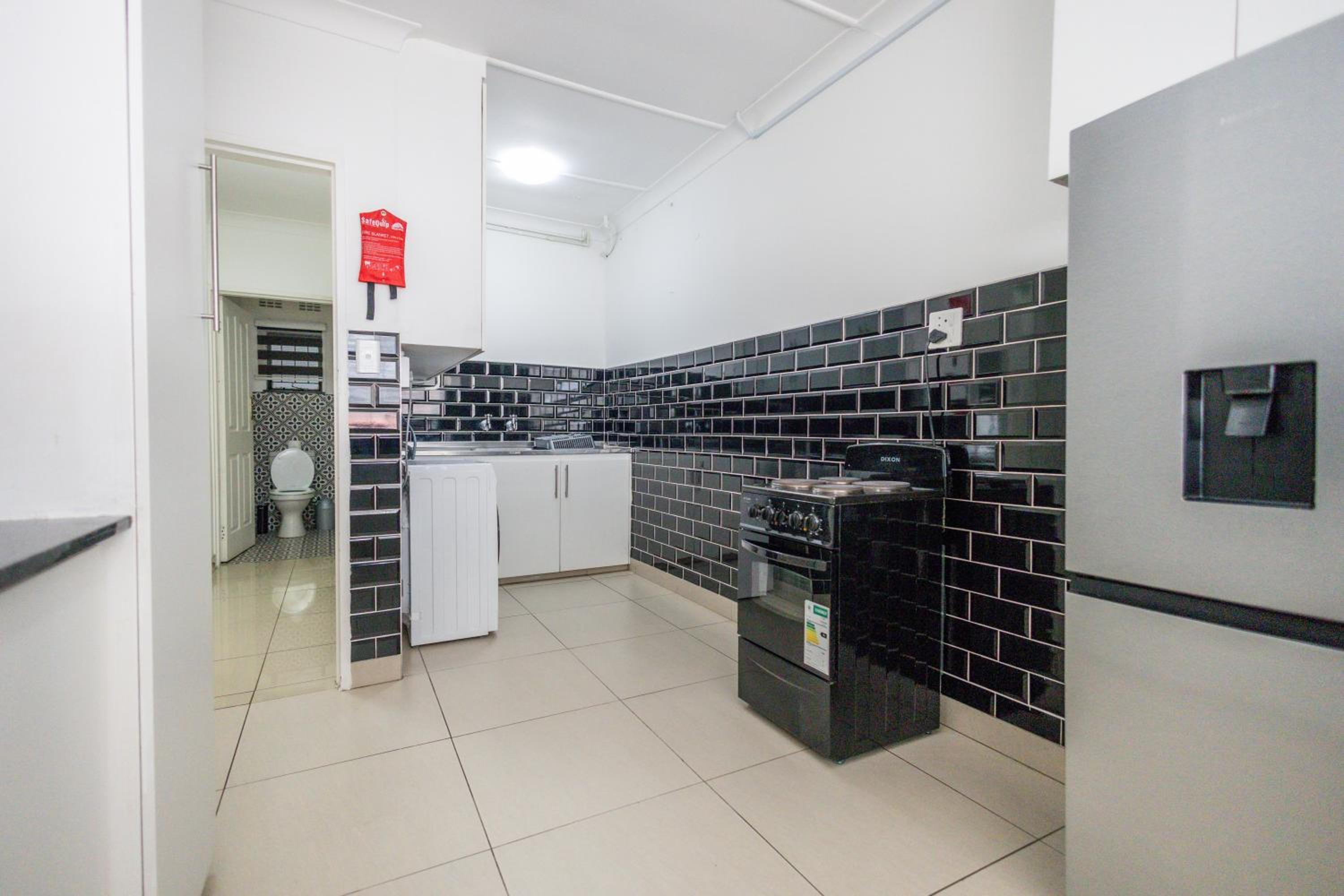Two-Bedroom Apartment - Photo 13