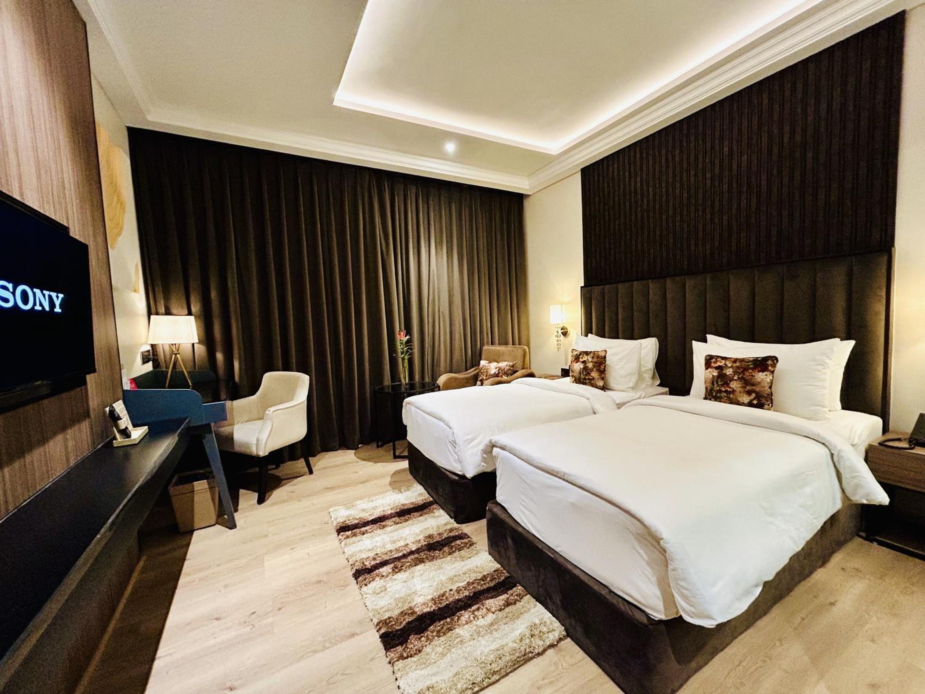 Deluxe Twin Room - Photo 4