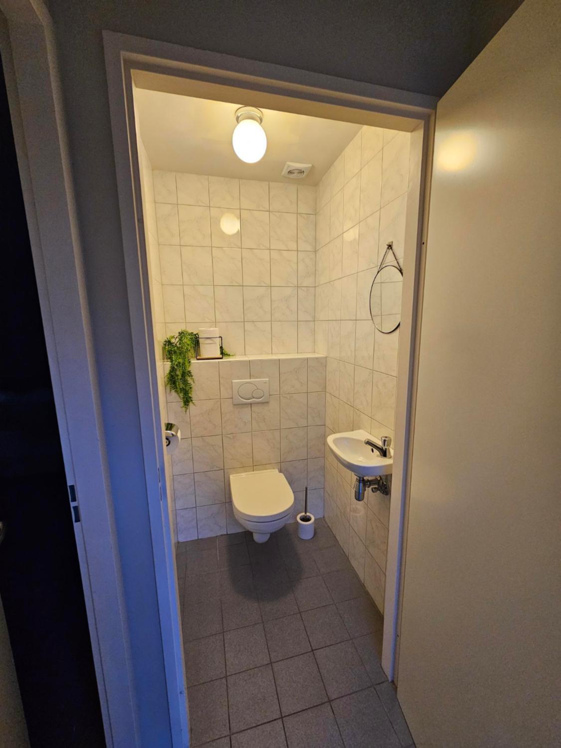 Twin Room - Disability Access photo 3
