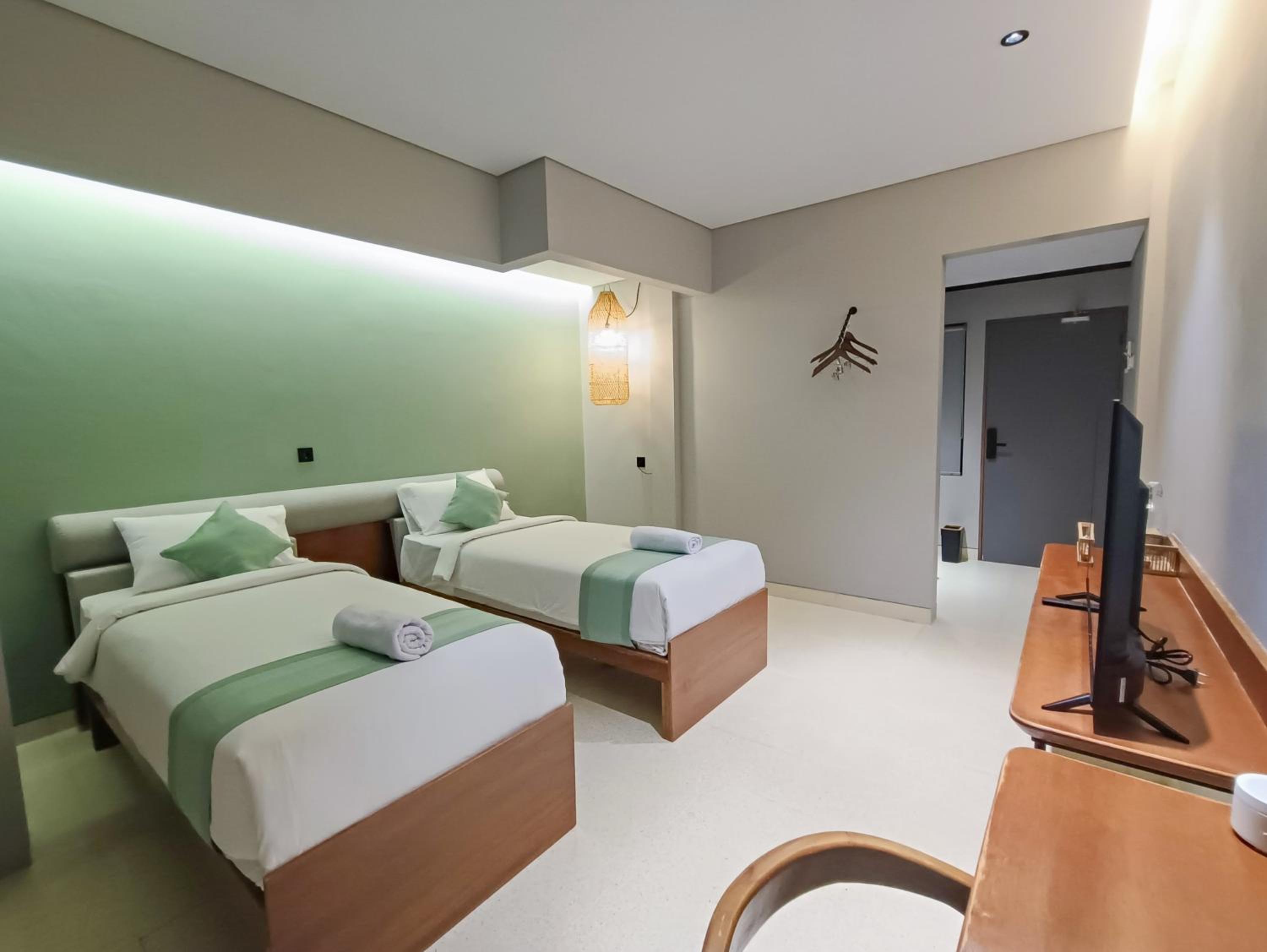 Deluxe Twin Room - Photo 1