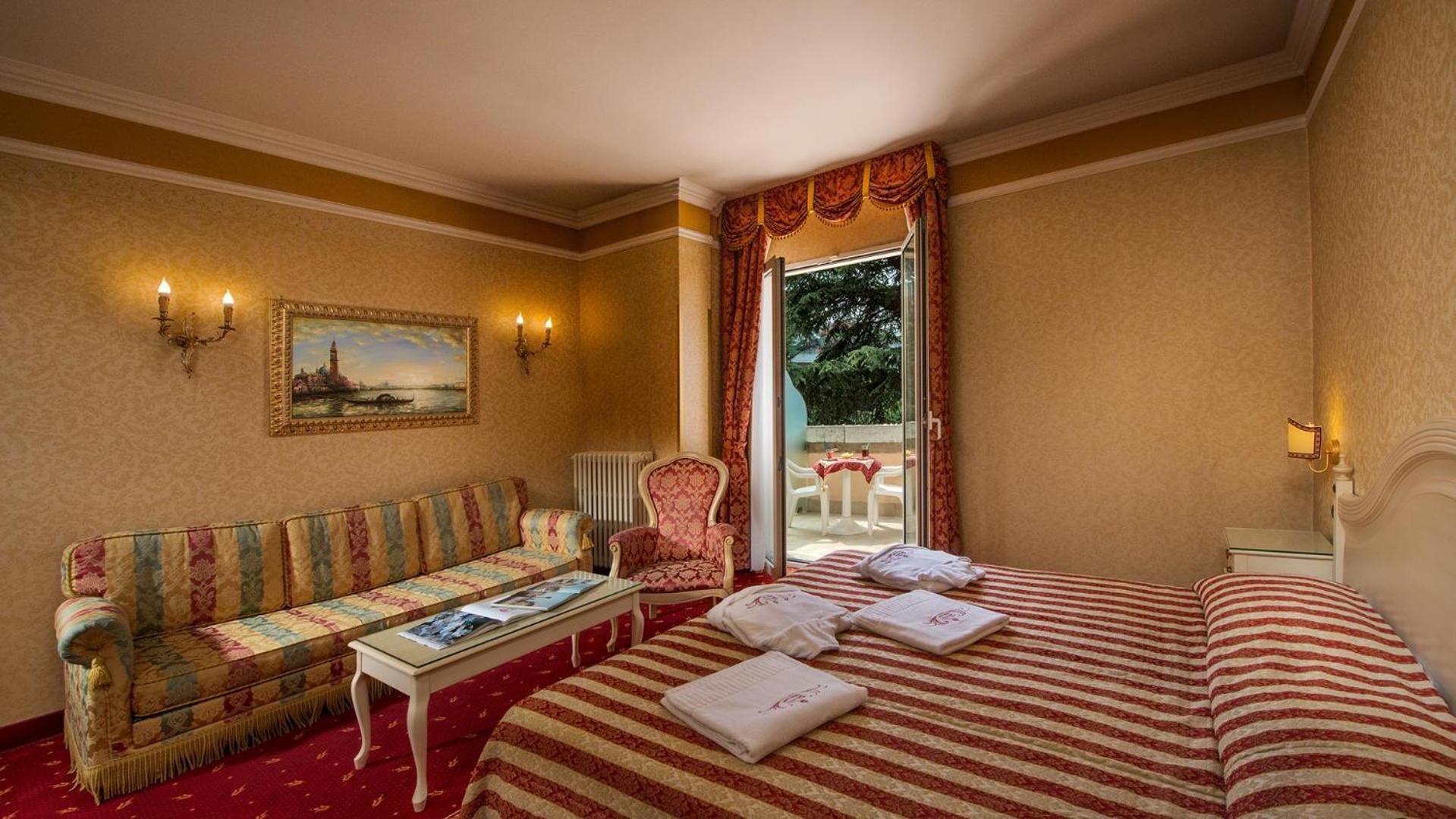 Junior Suite - Photo 2