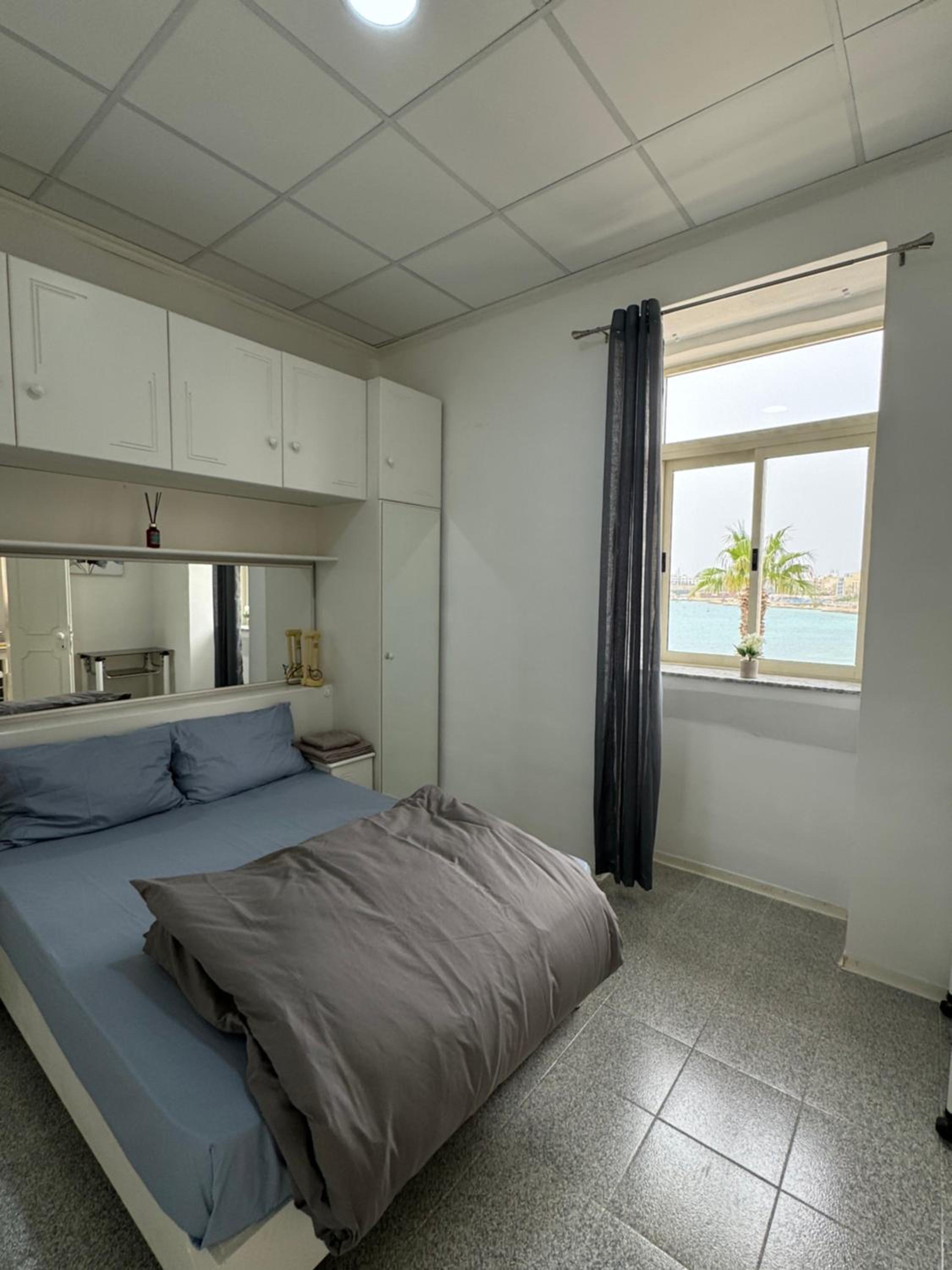 Two-Bedroom Apartment photo 3