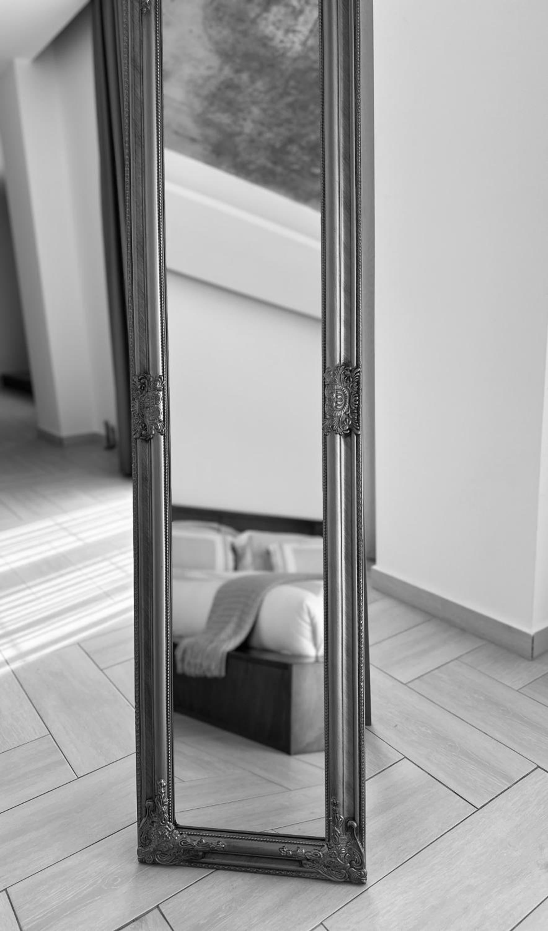 Deluxe King Suite photo 3