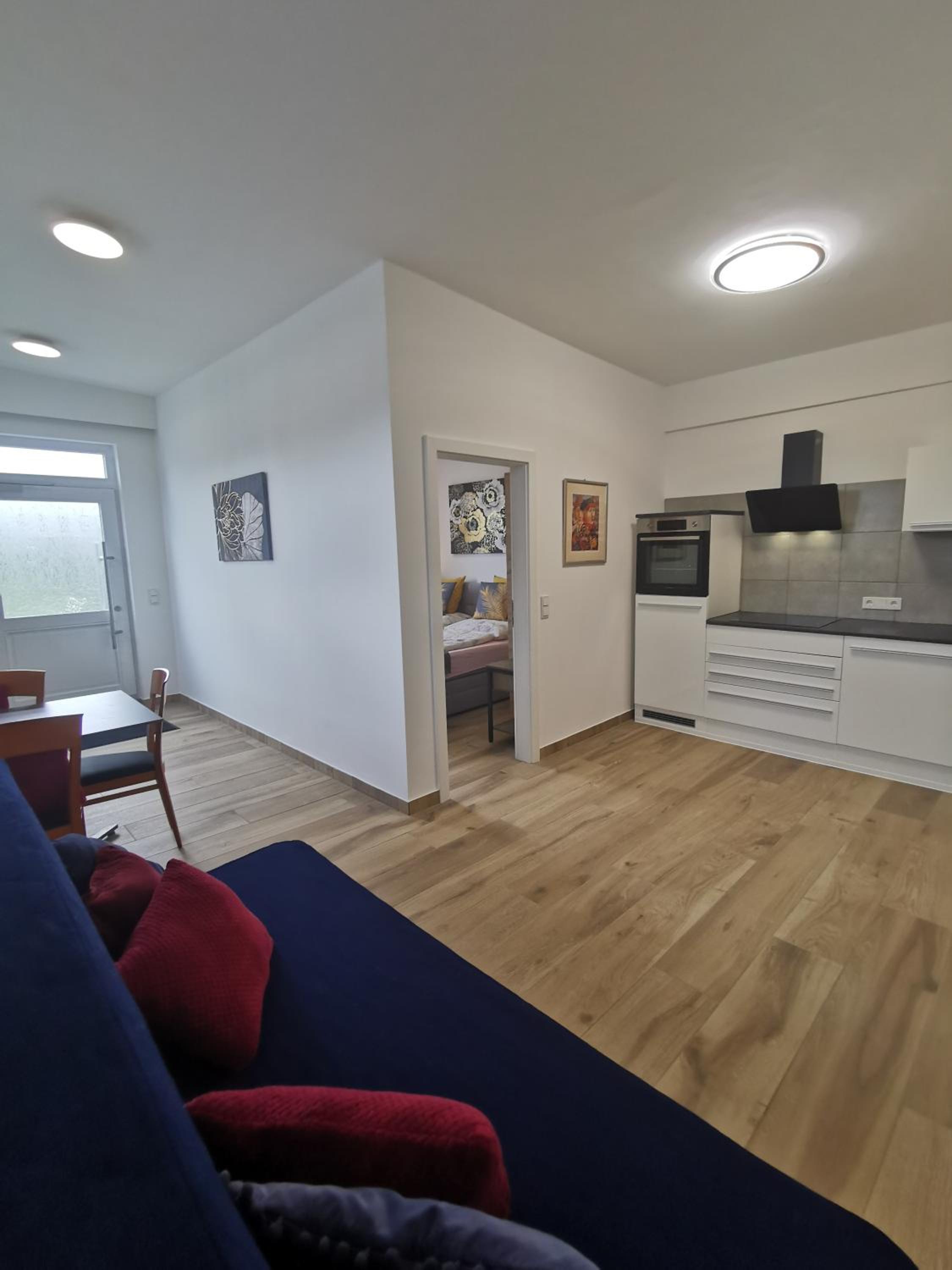 Apartment with Mountain View photo 2