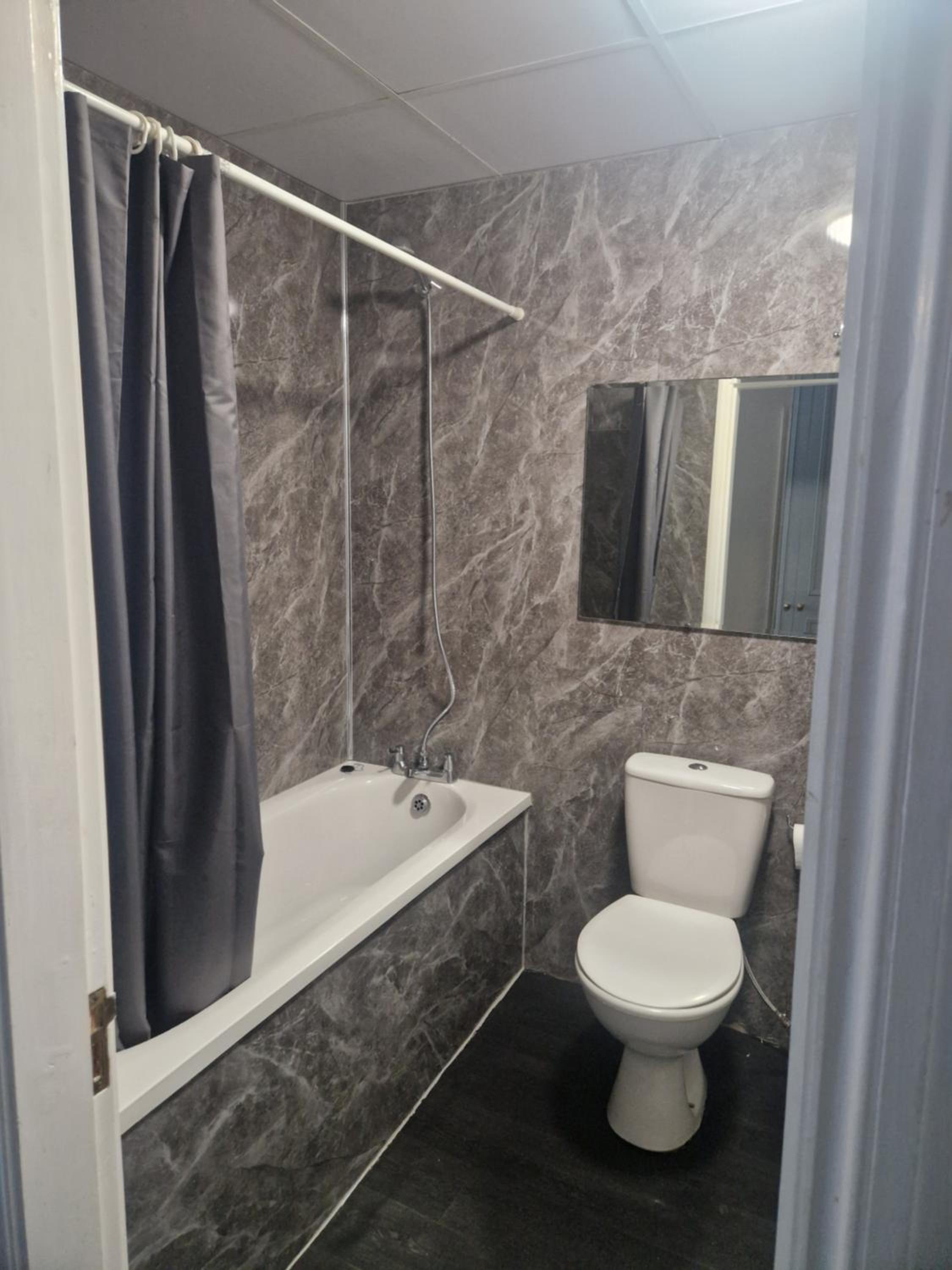 Standard Double Room photo 3