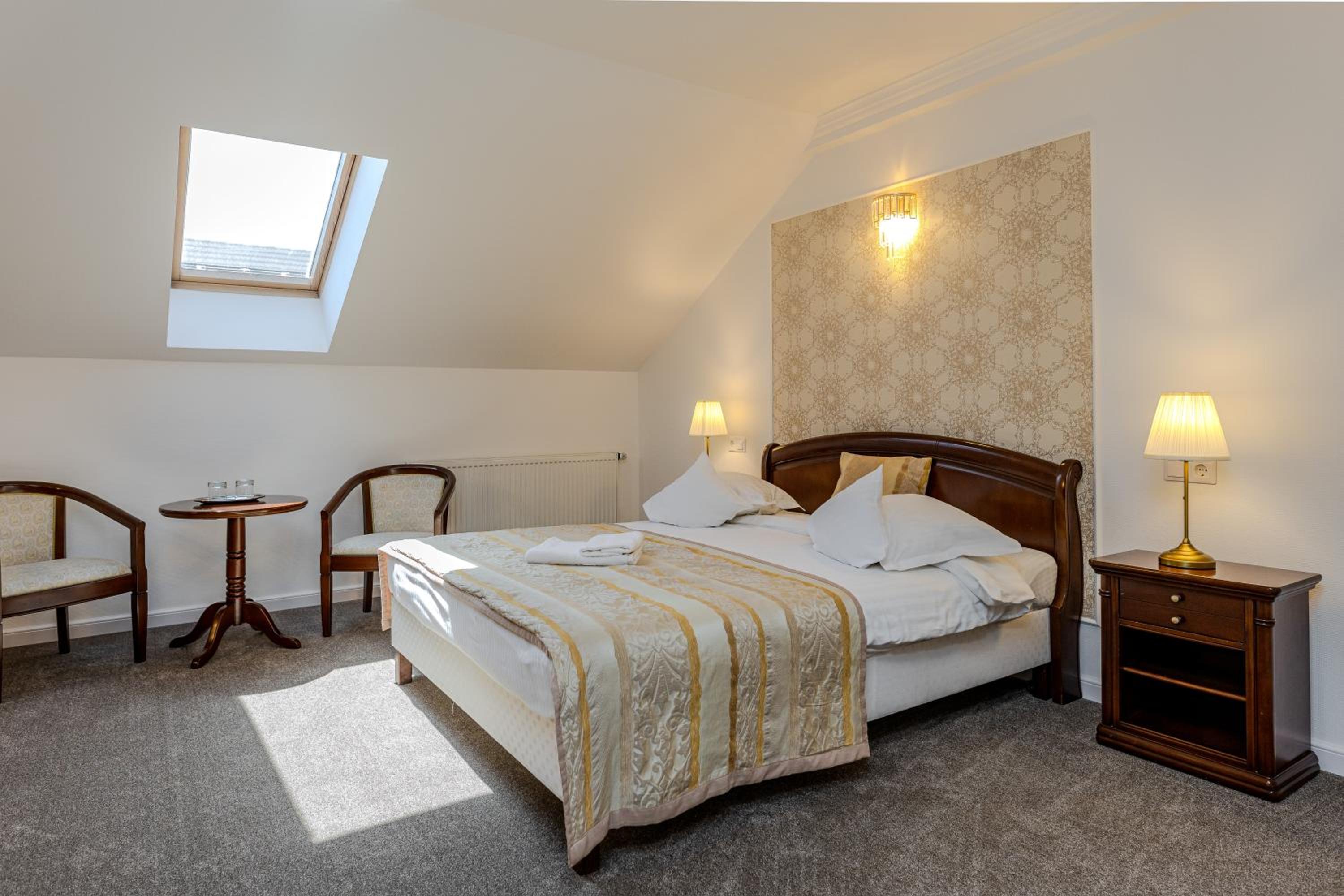 Standard Double Room - Photo 1