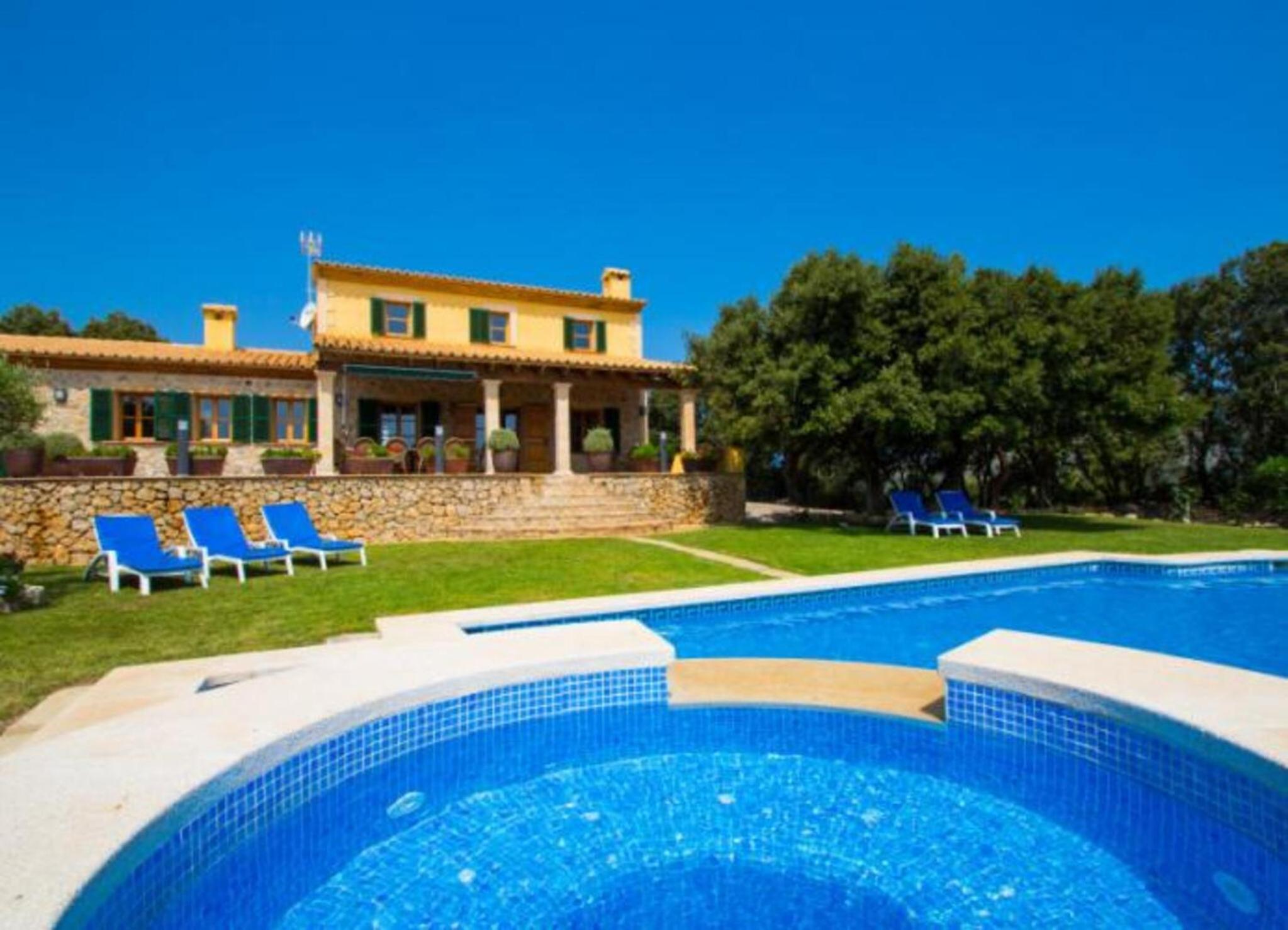 Villa with Garden View photo 2
