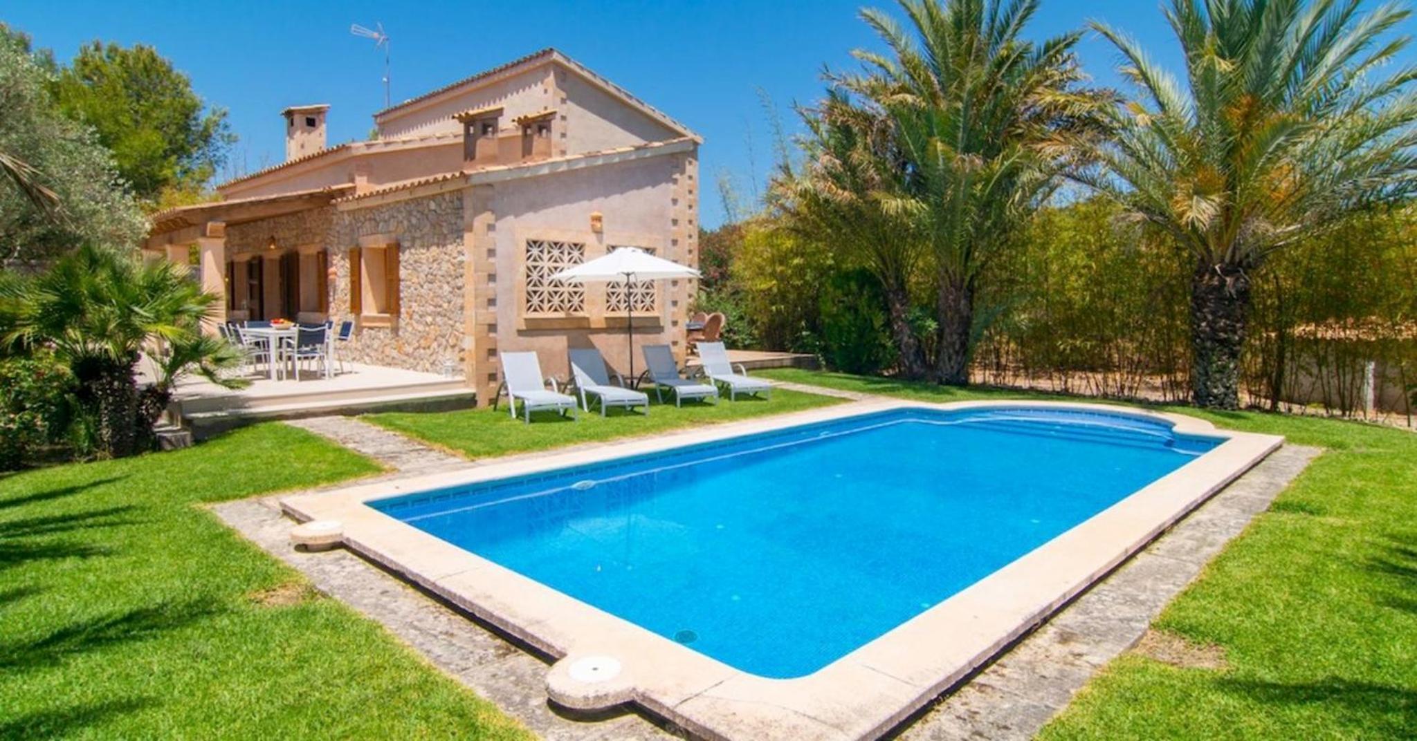 Villa with Garden View photo 2