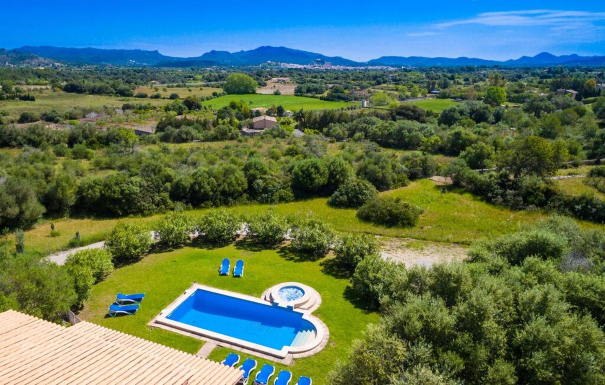 Villa with Garden View photo 3