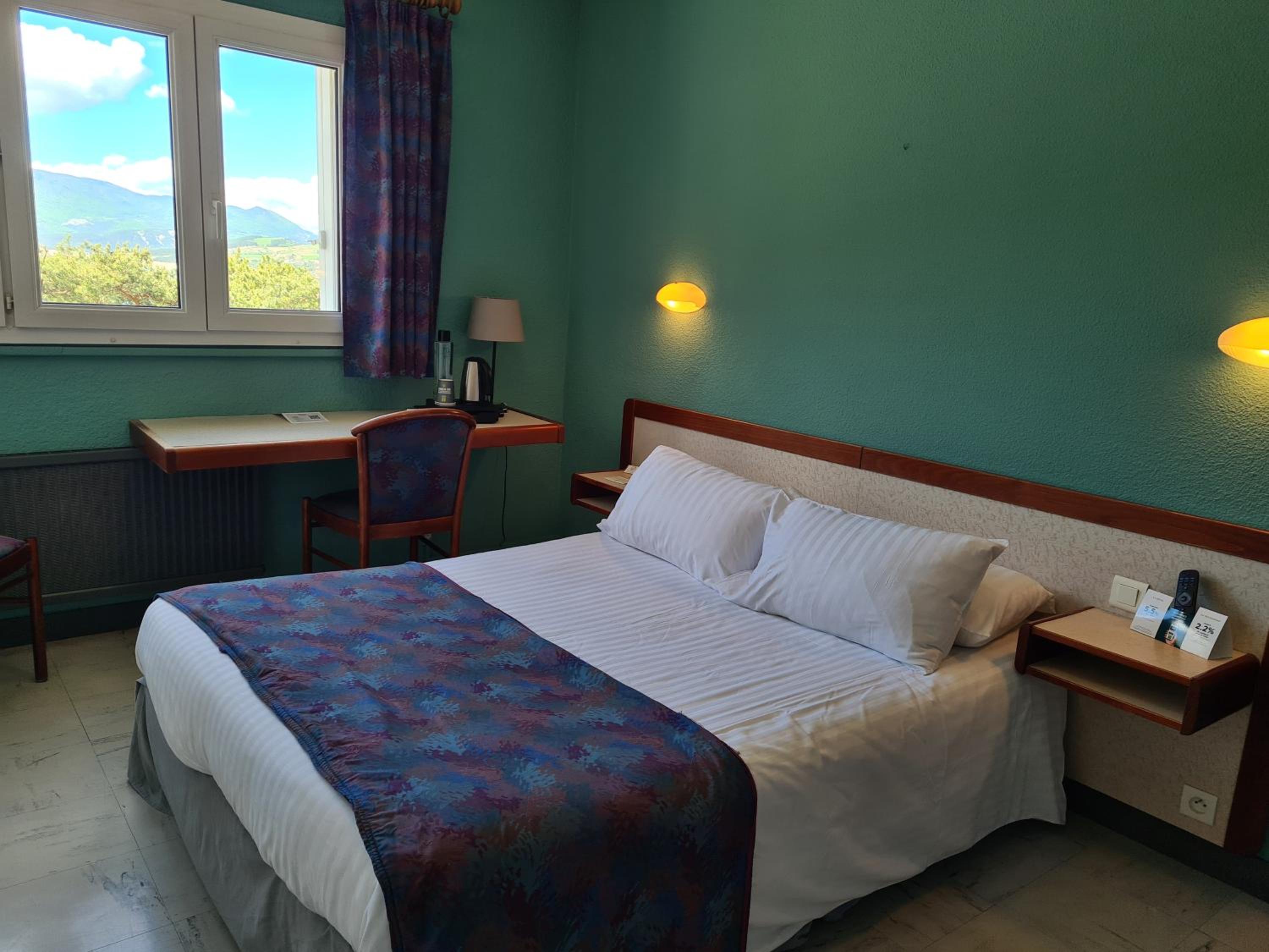 Double Room with Lake View photo 3