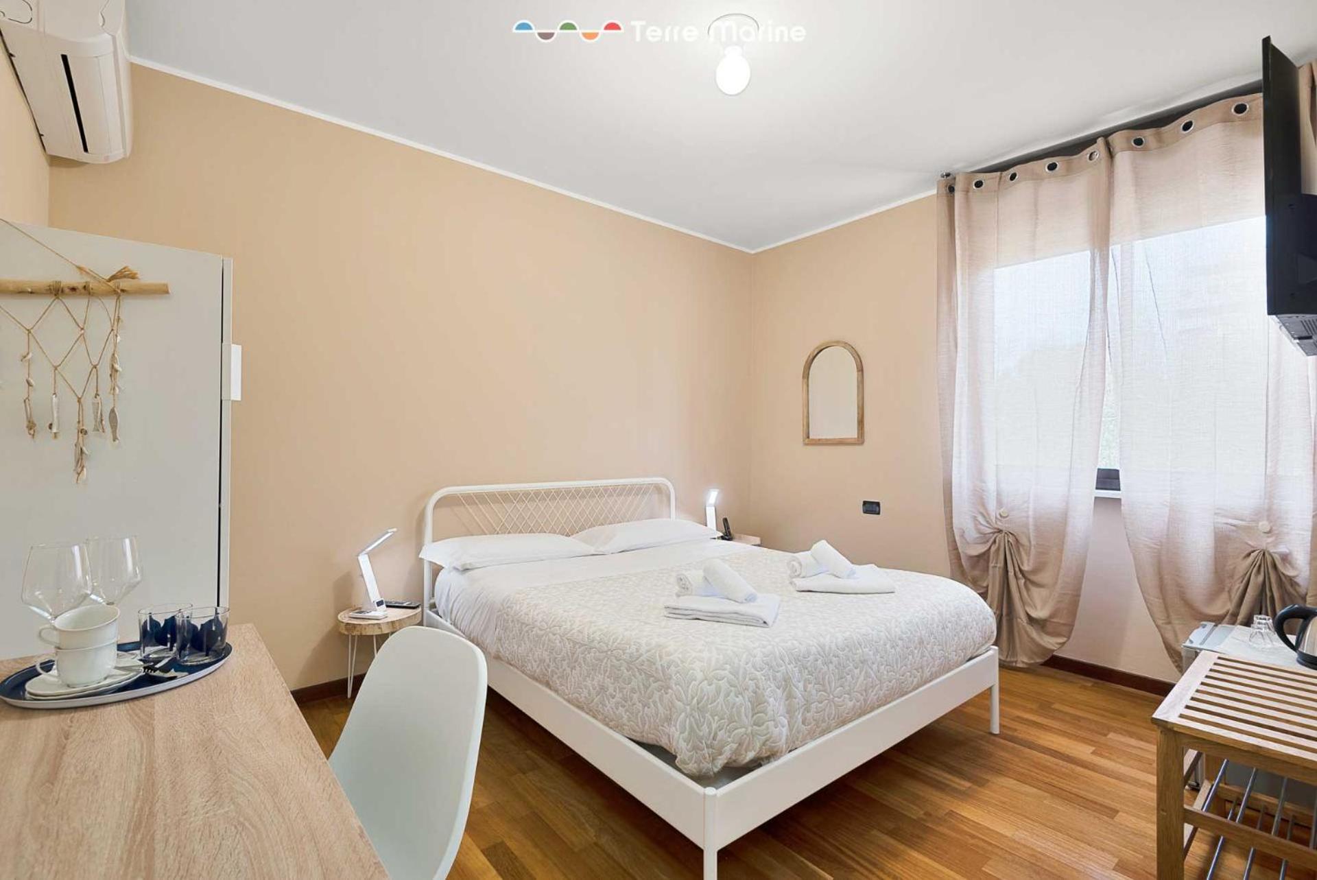 Double Room with Balcony (2 Adults + 1 Child)