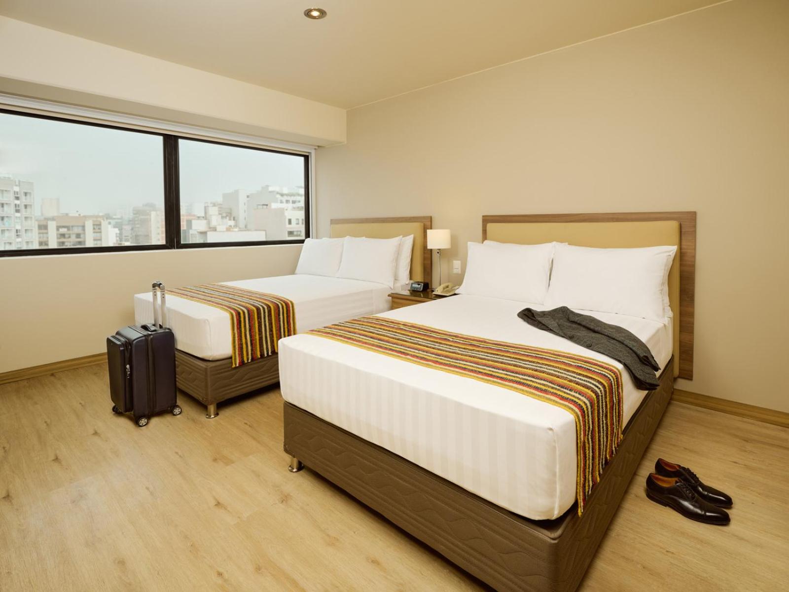Senior Twin Suite - Photo 1