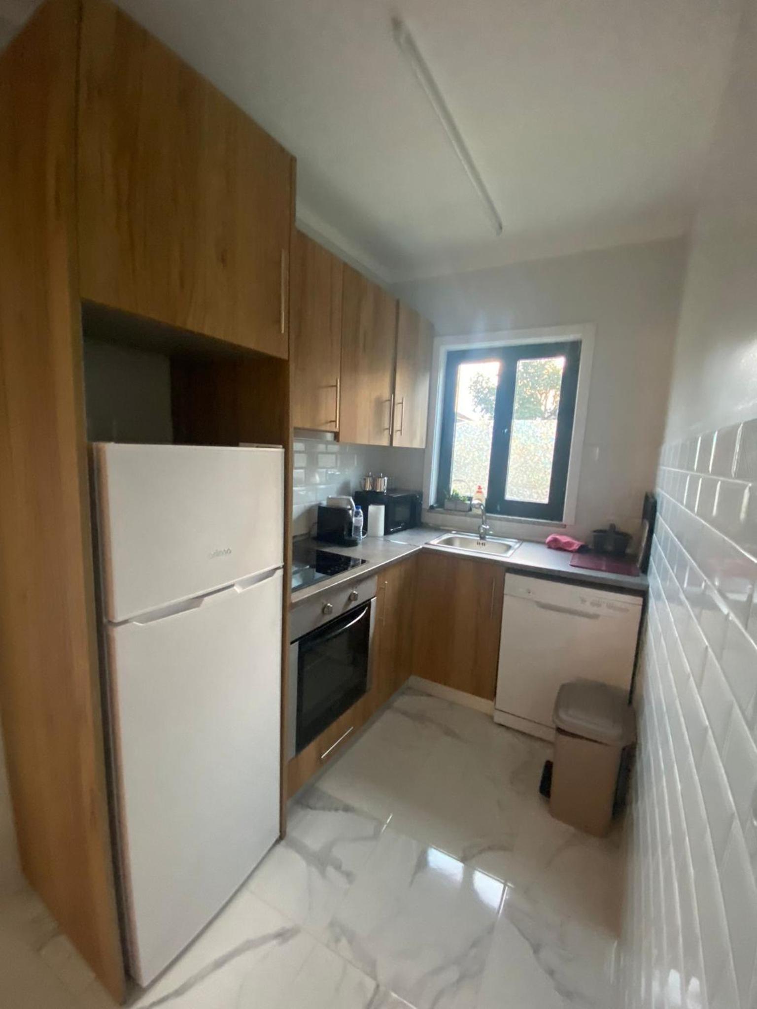Apartment - Ground Floor photo 3