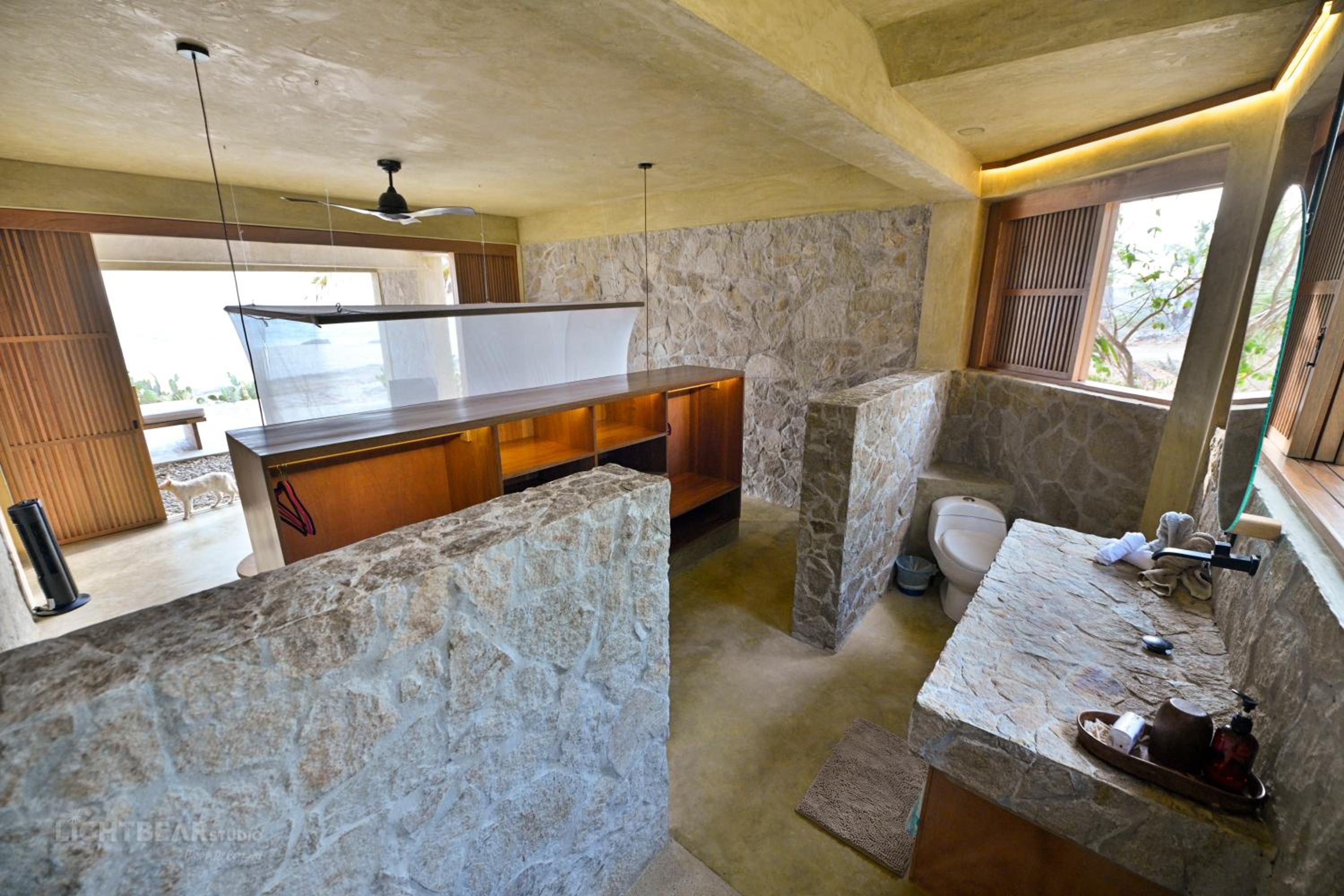 Two-Bedroom House - Photo 5