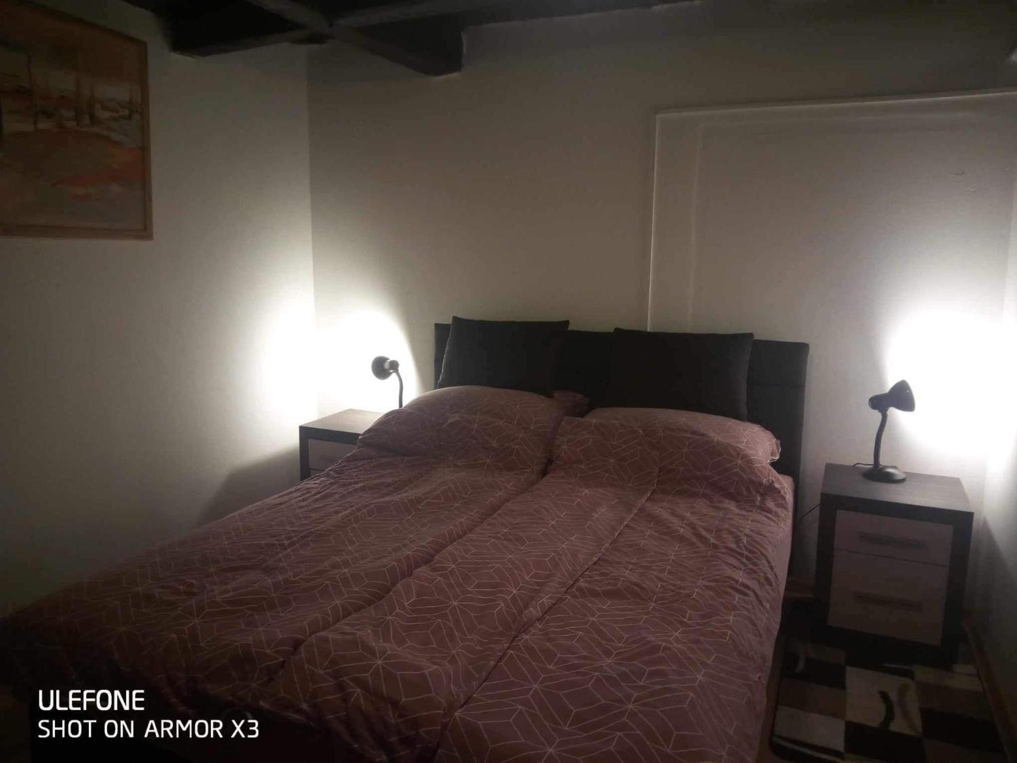 One-Bedroom House photo 1