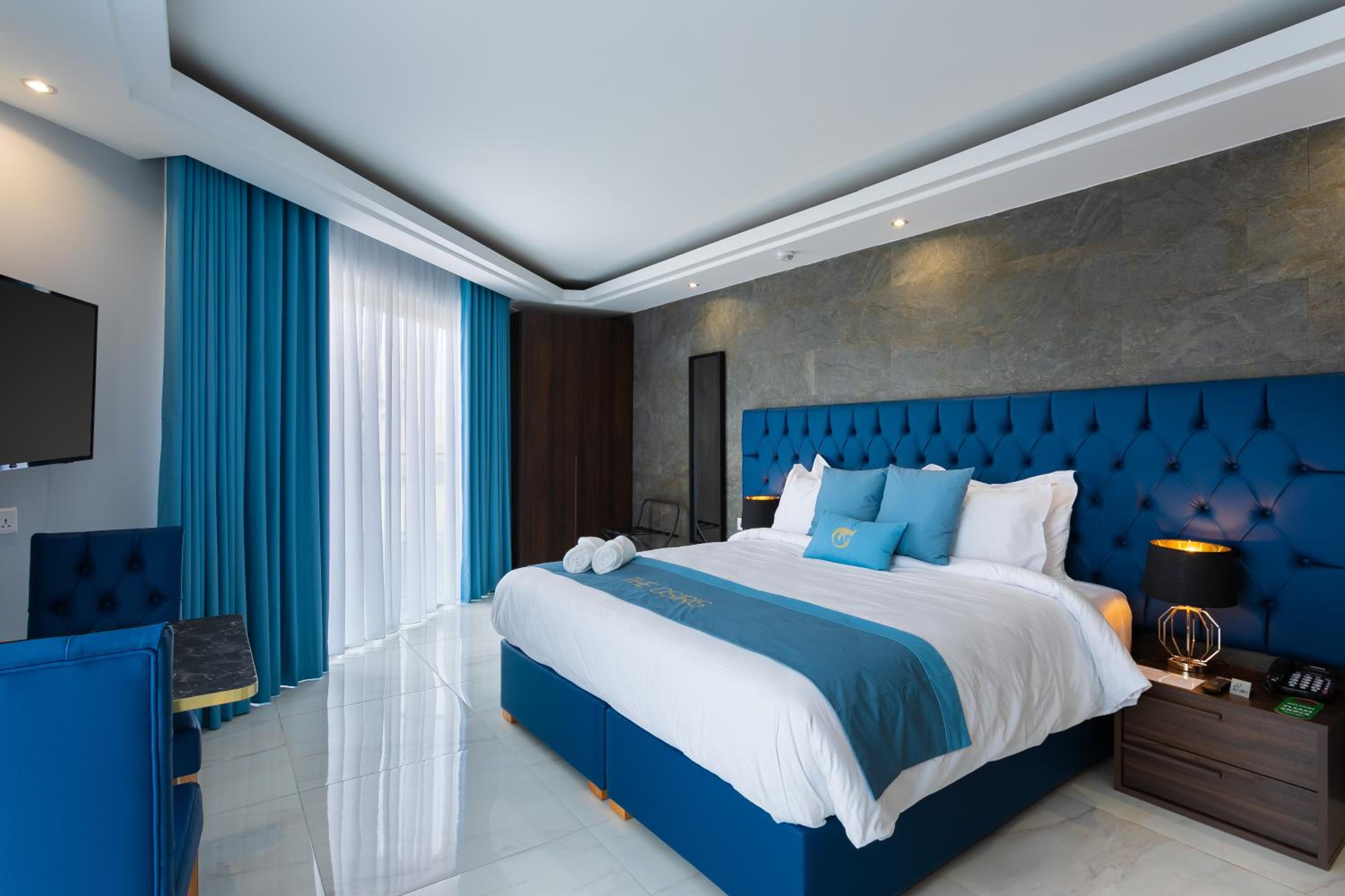Deluxe Double or Twin Room with Balcony