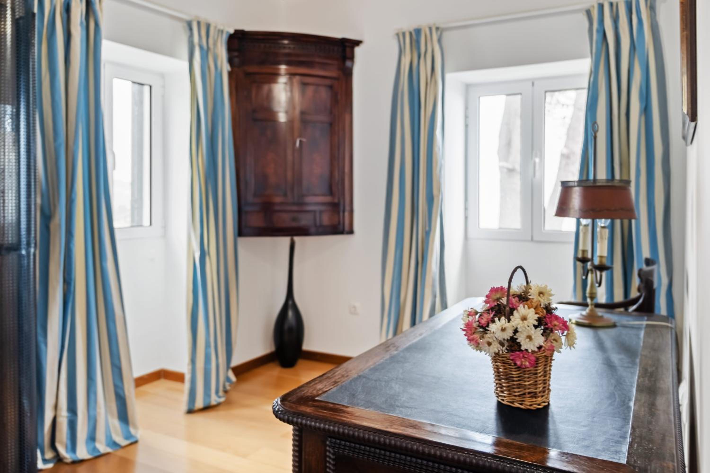 Two-Bedroom House photo 2