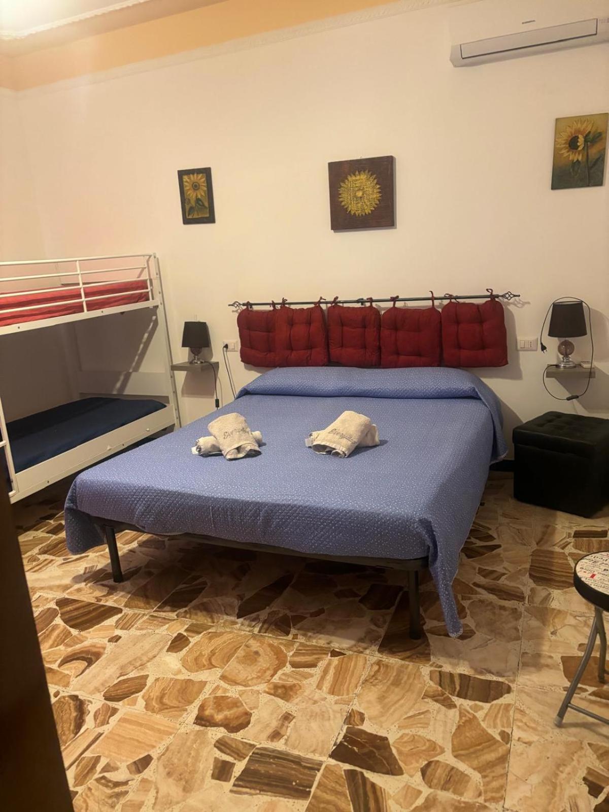 Triple Room with Private External Bathroom