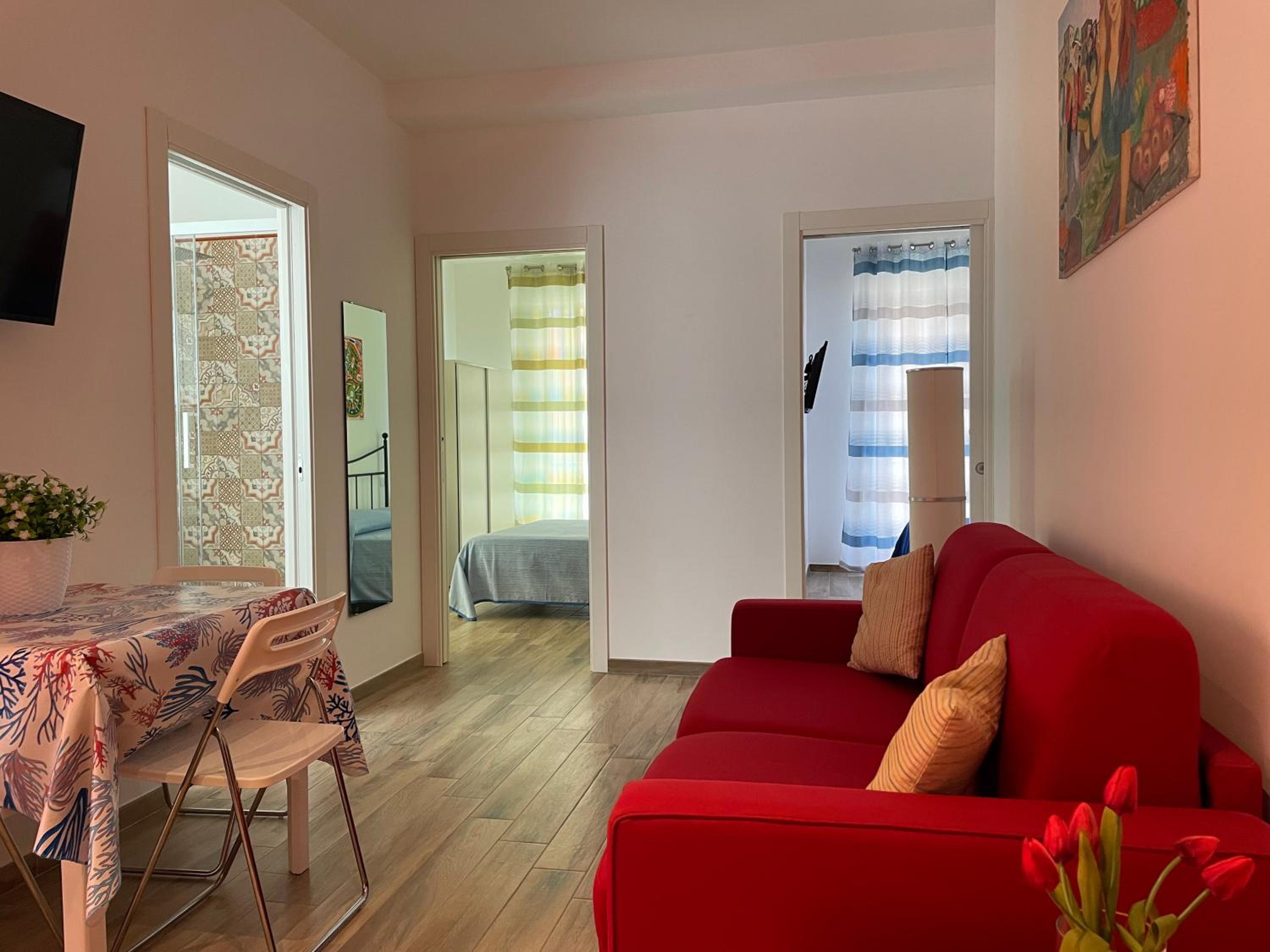 Two-Bedroom Deluxe Apartment with Balcony photo 3