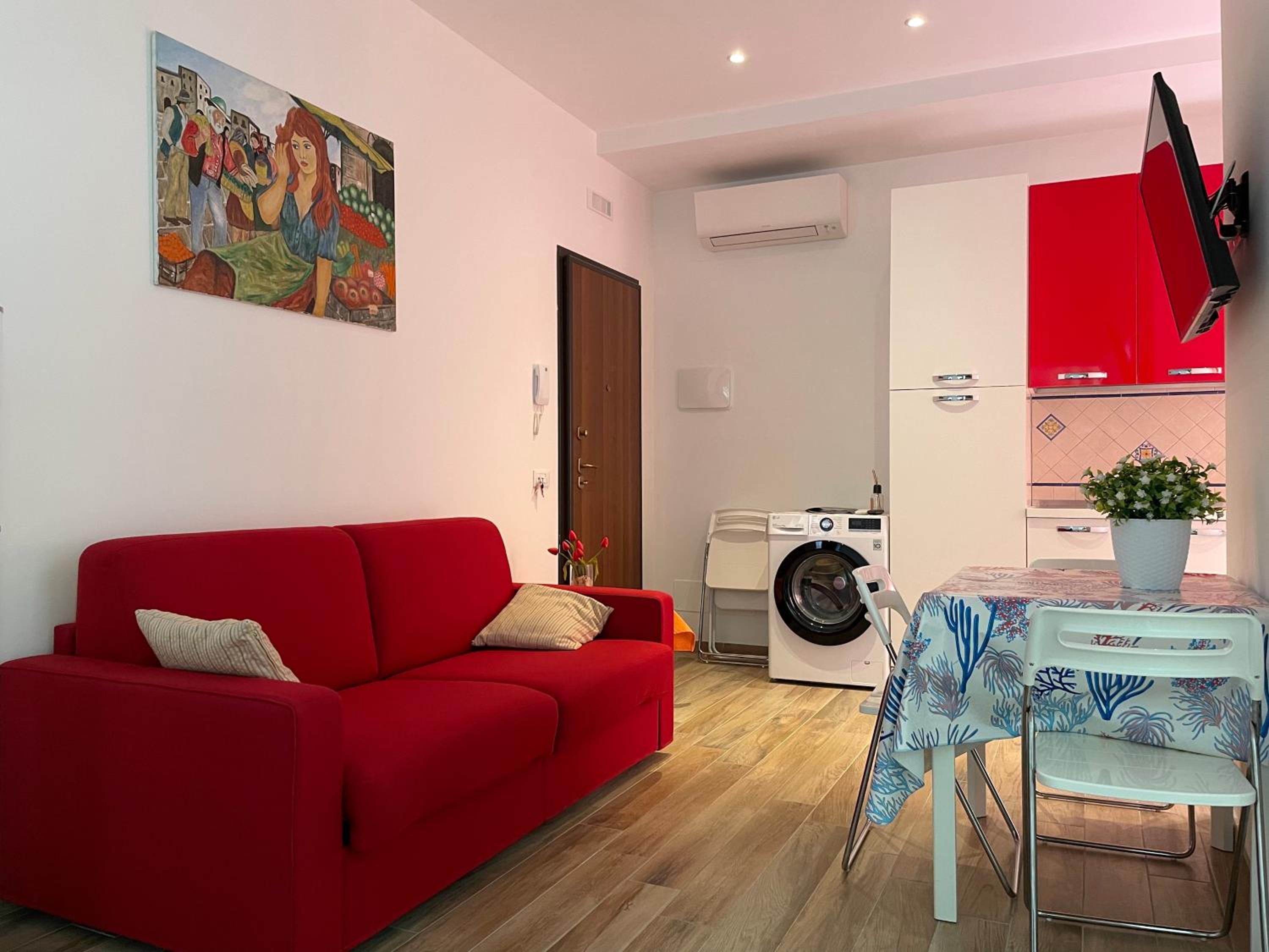 Two-Bedroom Deluxe Apartment with Balcony photo 1