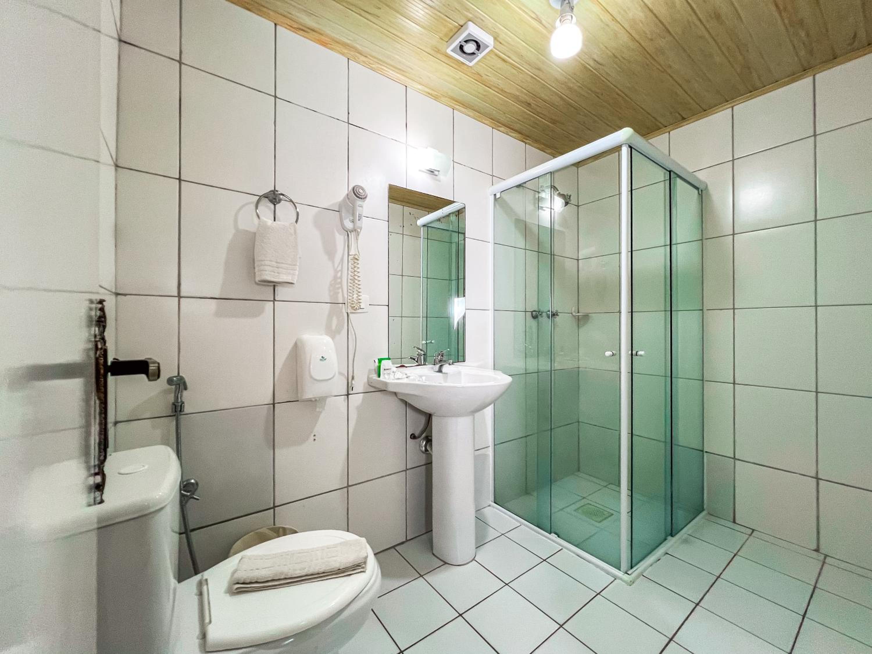 Deluxe Apartment thumbnail 6
