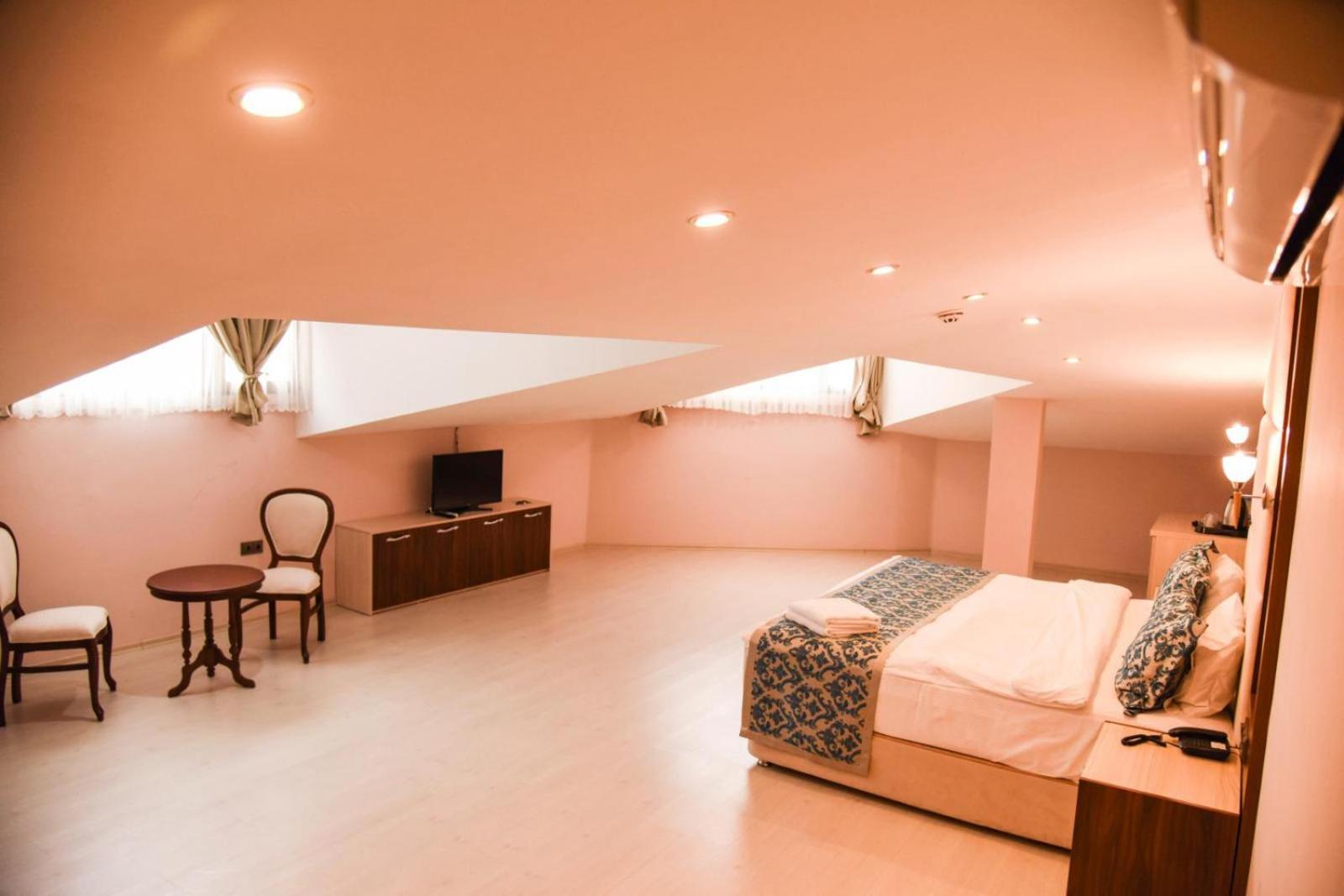 Economy Double Room