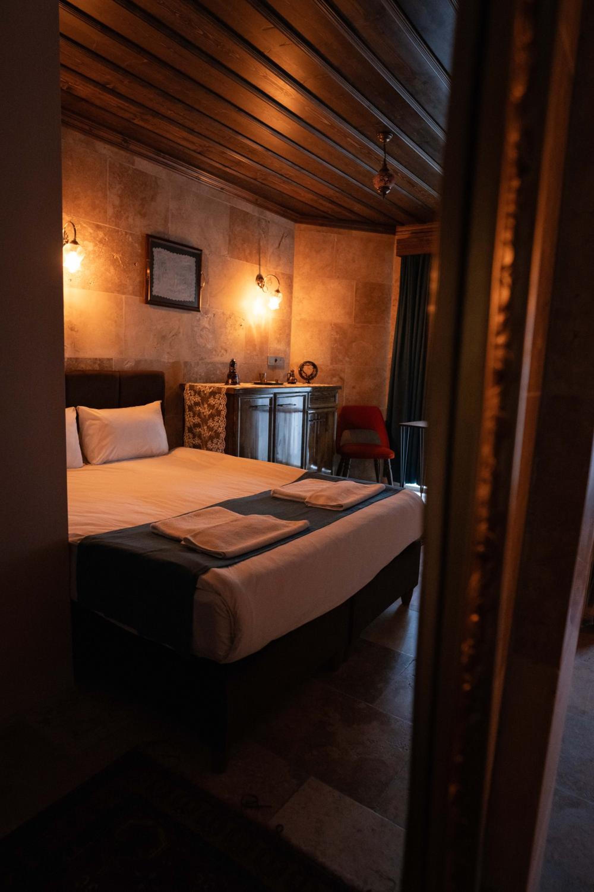 Suite with Garden View - Photo 1