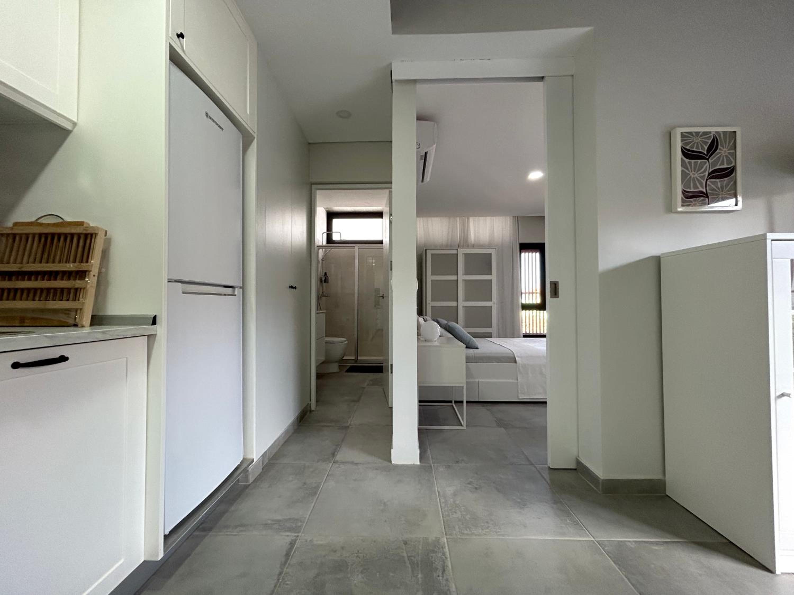 One-Bedroom Apartment with Terrace photo 3