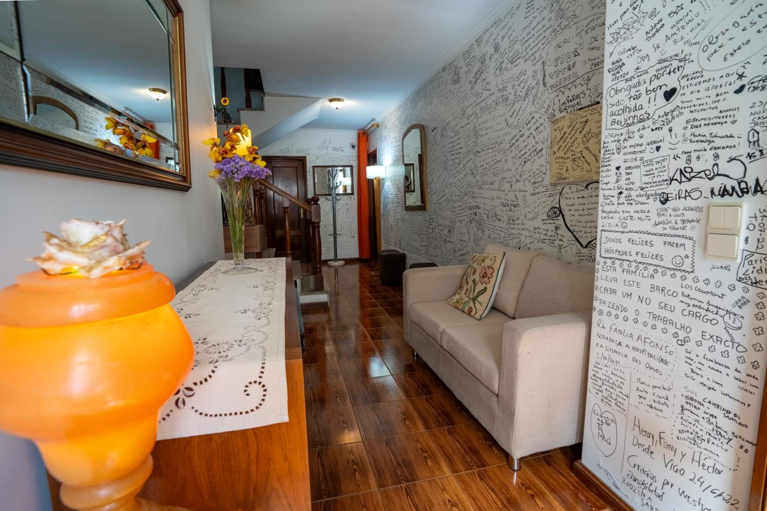 Single Room with Private External Bathroom photo 1