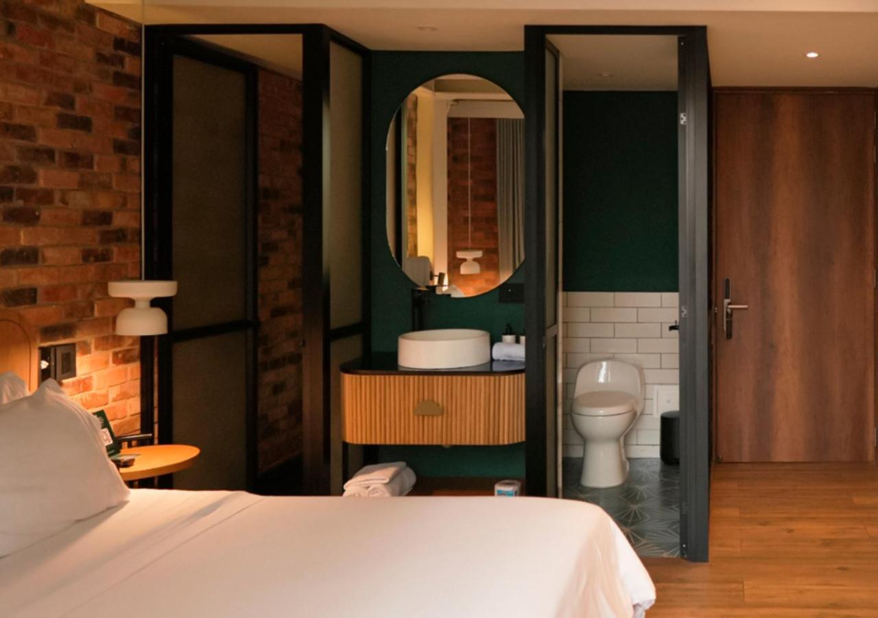 Standard Room photo 2
