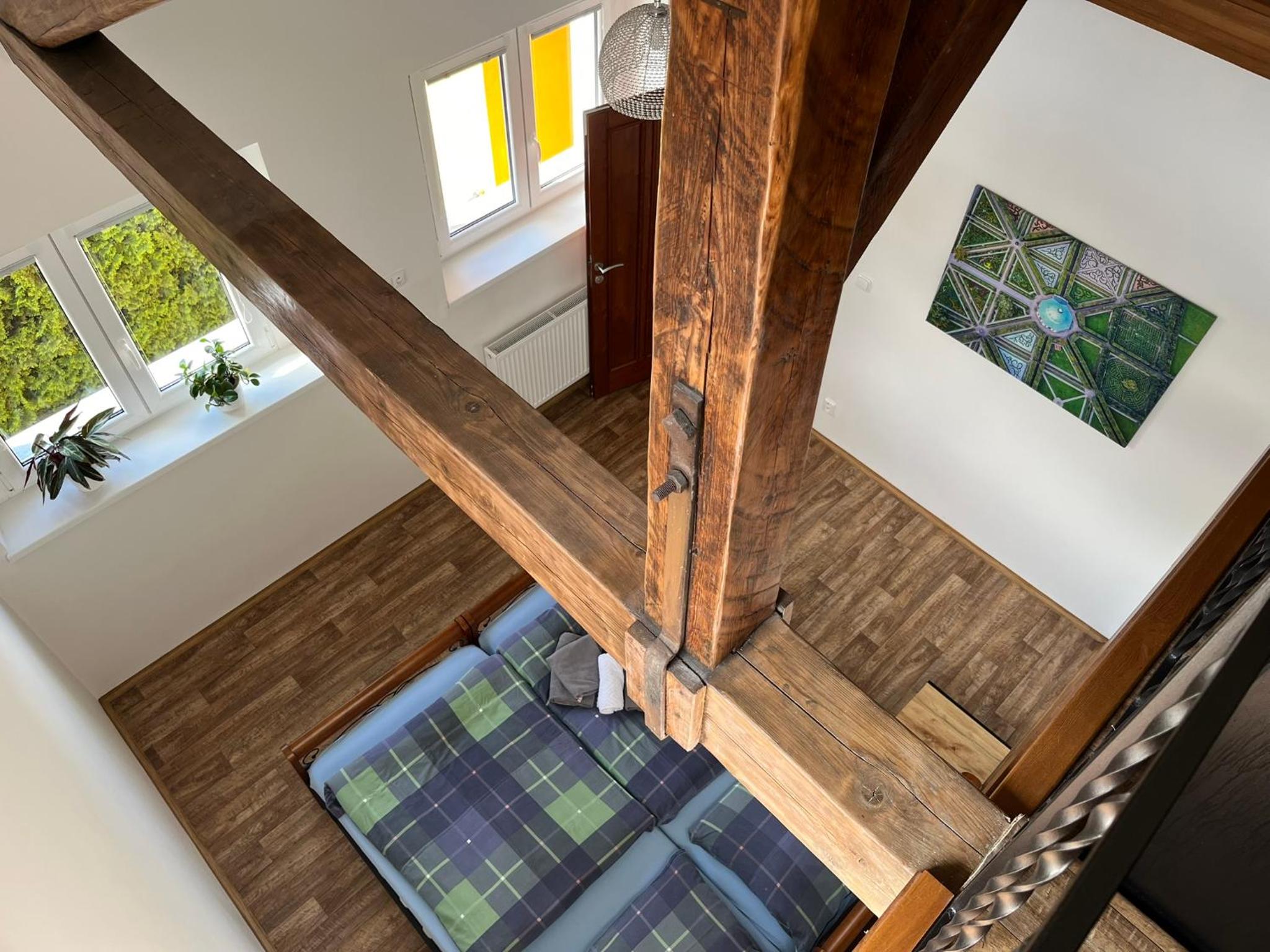 Three-Bedroom Loft Apartment - Photo 3