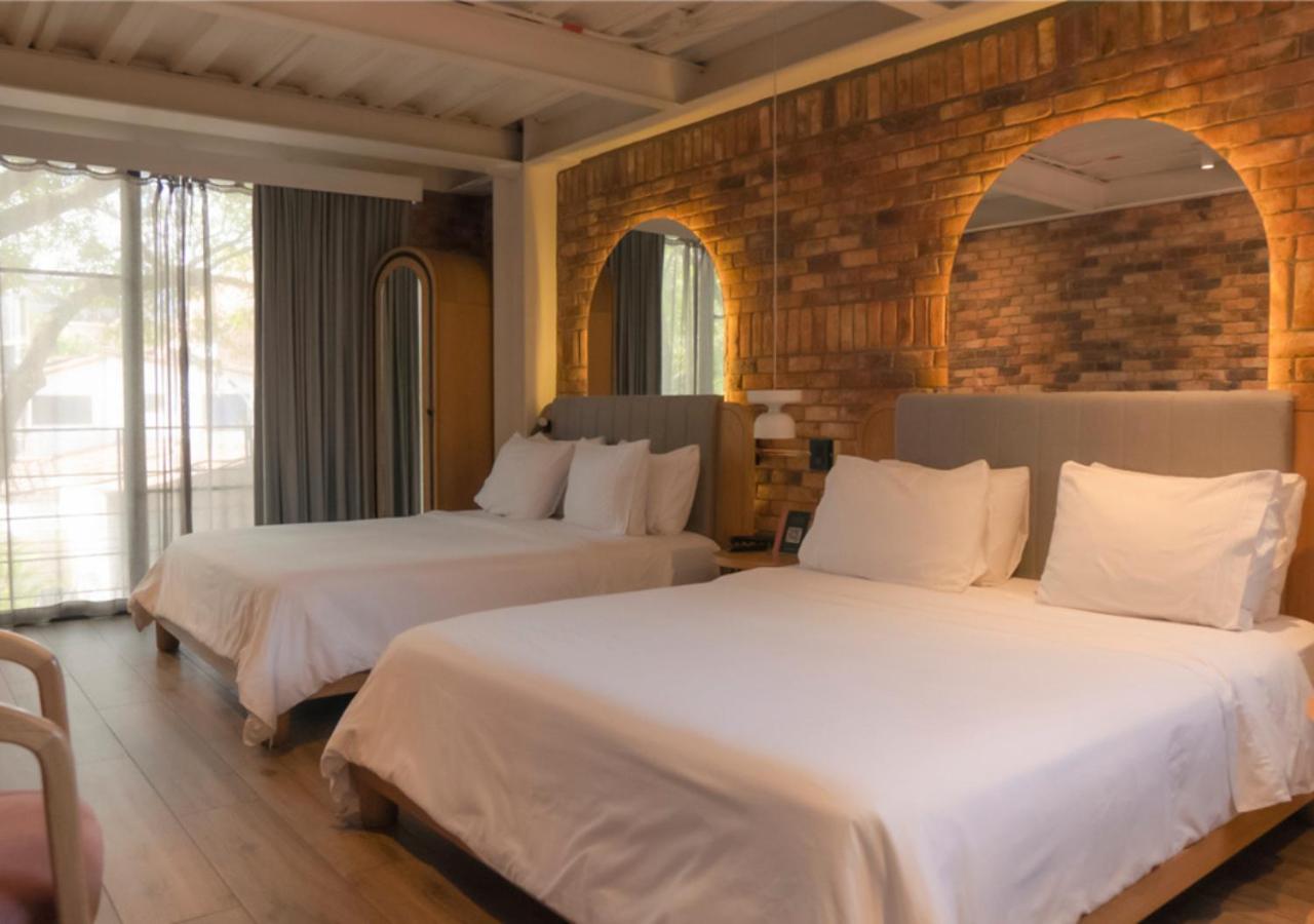 Deluxe Double Room for Four photo 1