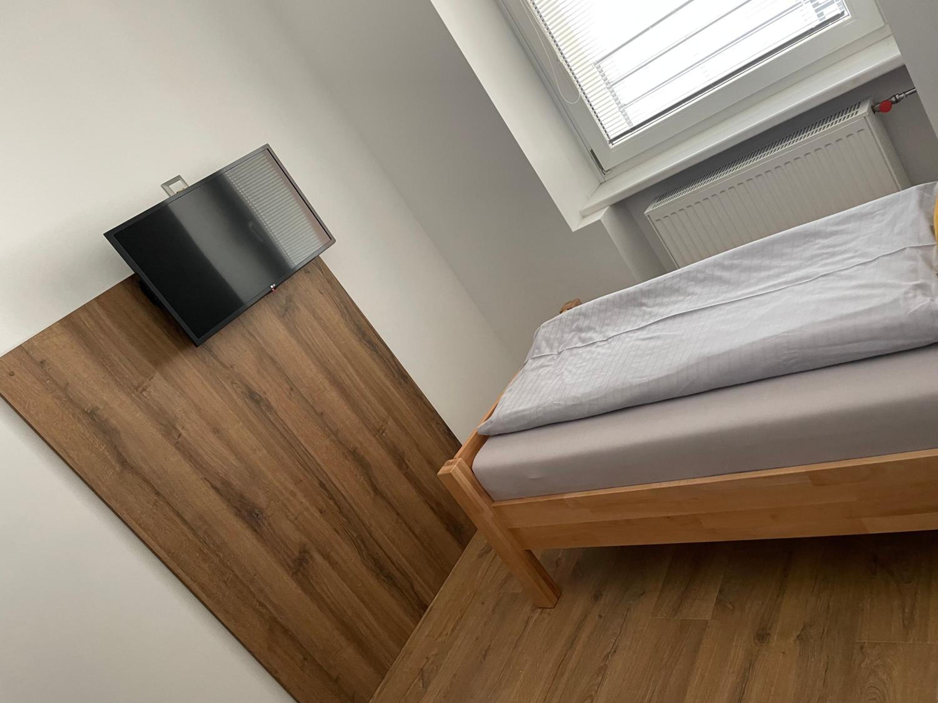 Single Room photo 3