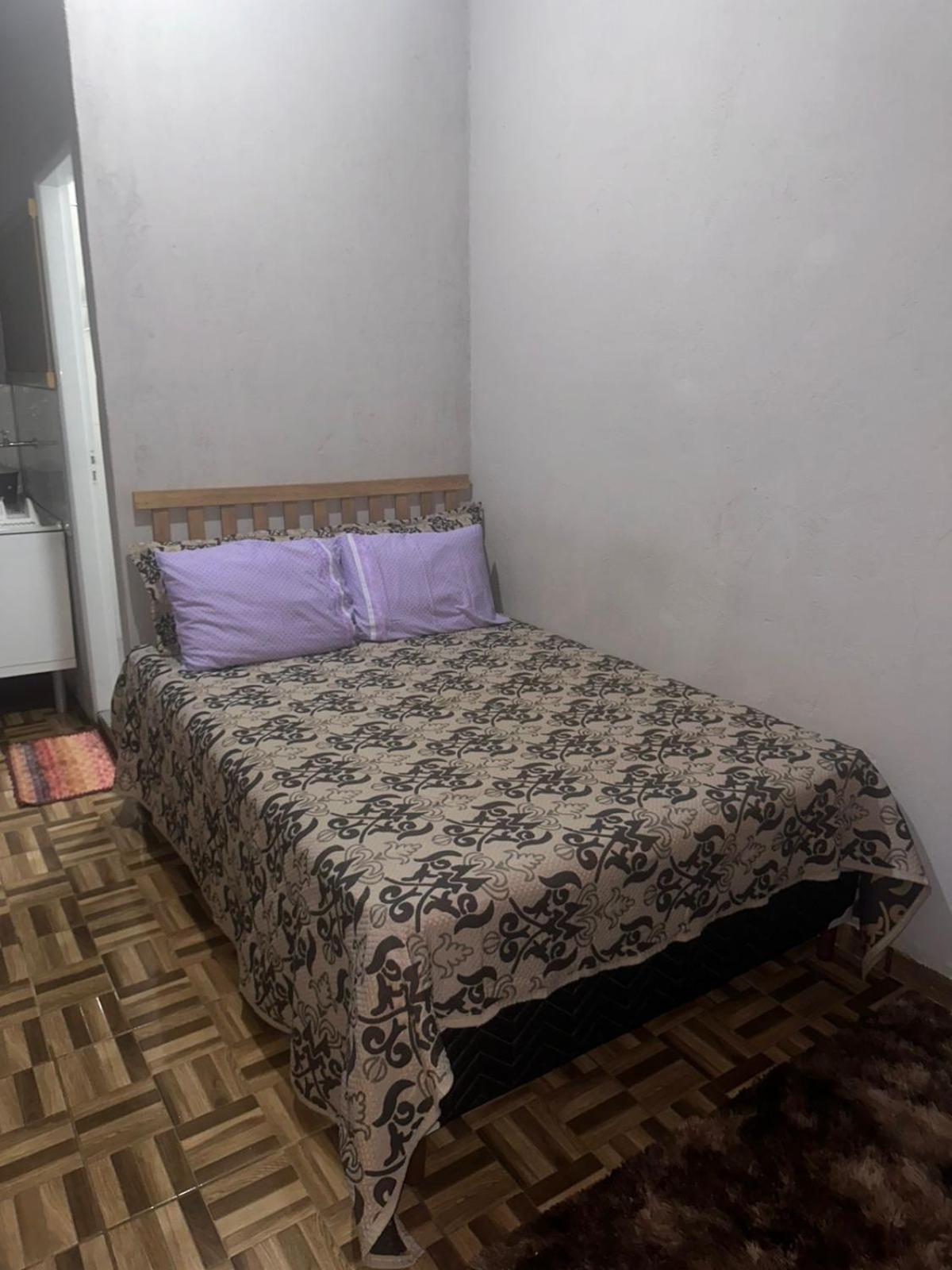 One-Bedroom House photo 2