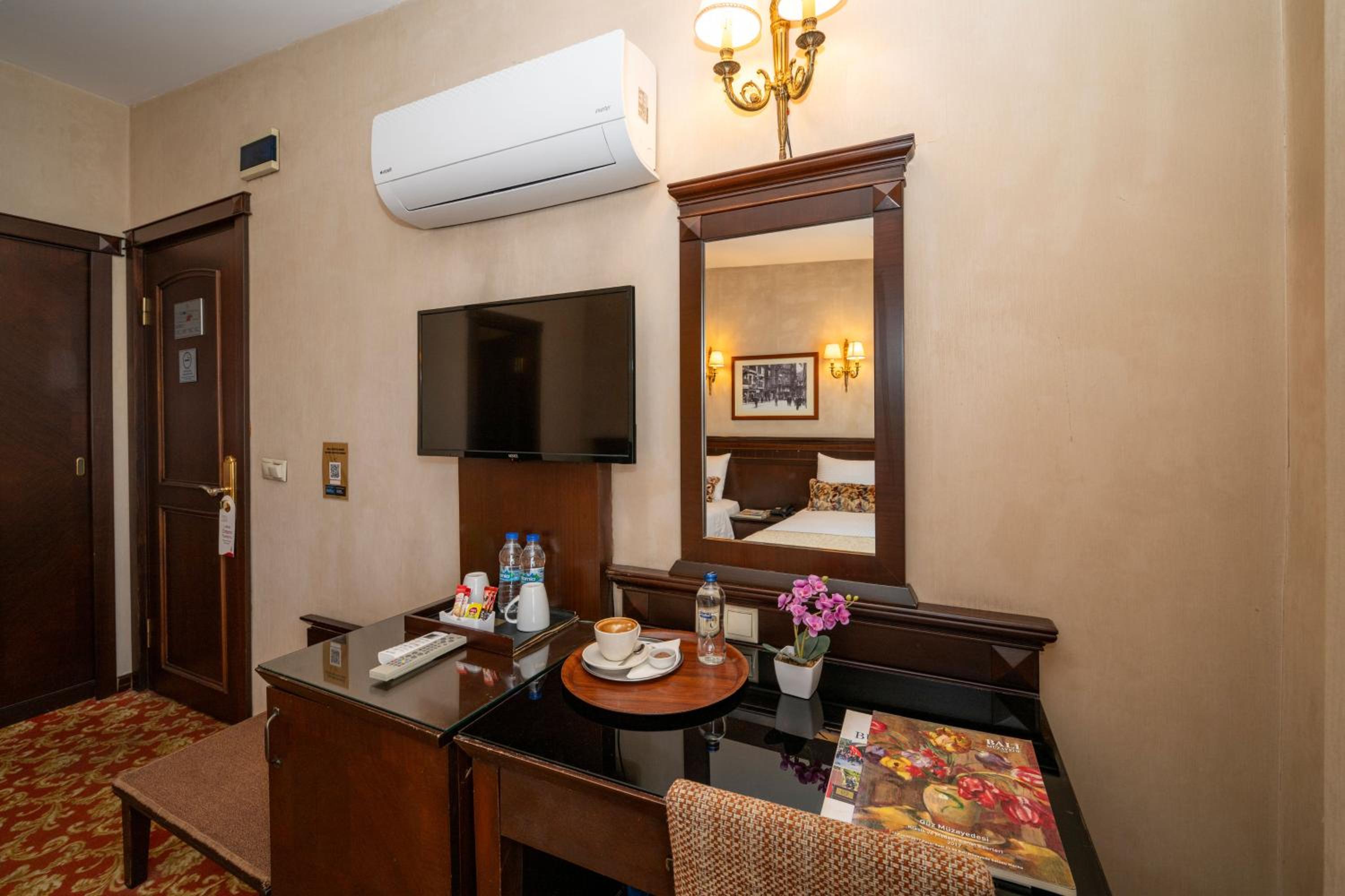 Superior Room photo 2