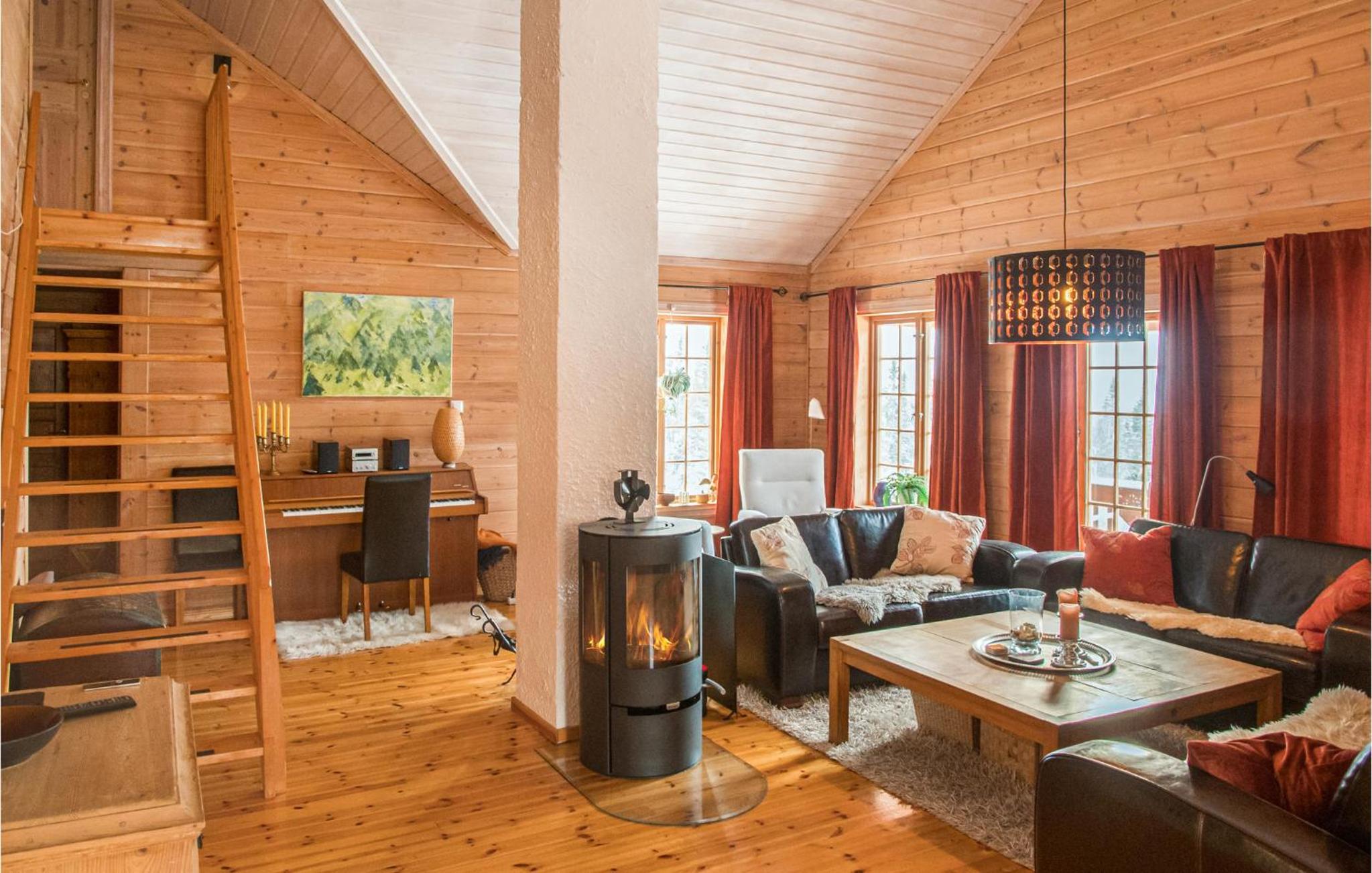 Four-Bedroom Vacation Home photo 1