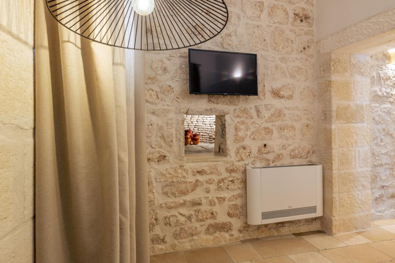 Quadruple Room with Bath photo 2