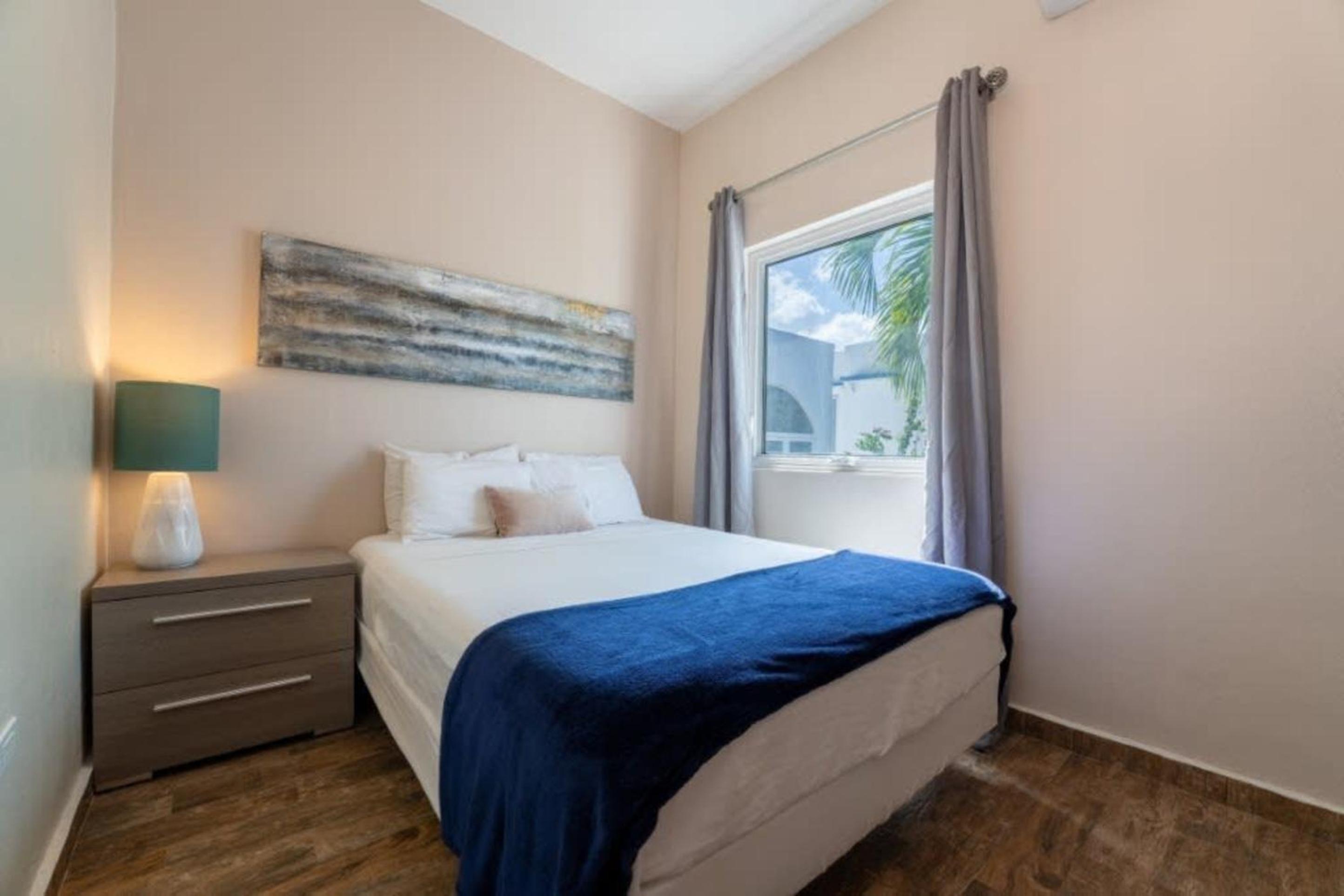 1 Bedroom Apartment with Rooftop Terrace