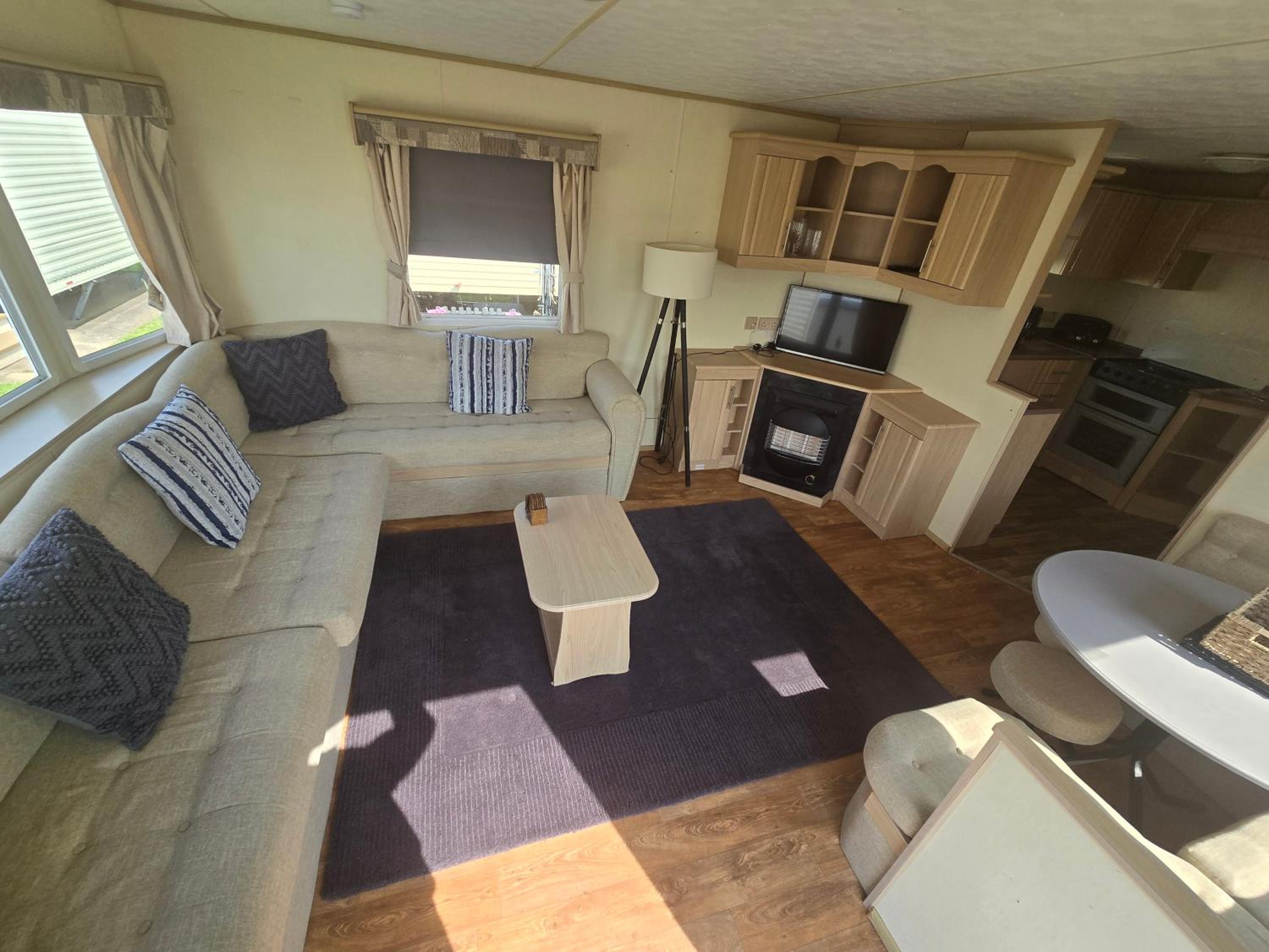 Three-Bedroom House photo 2