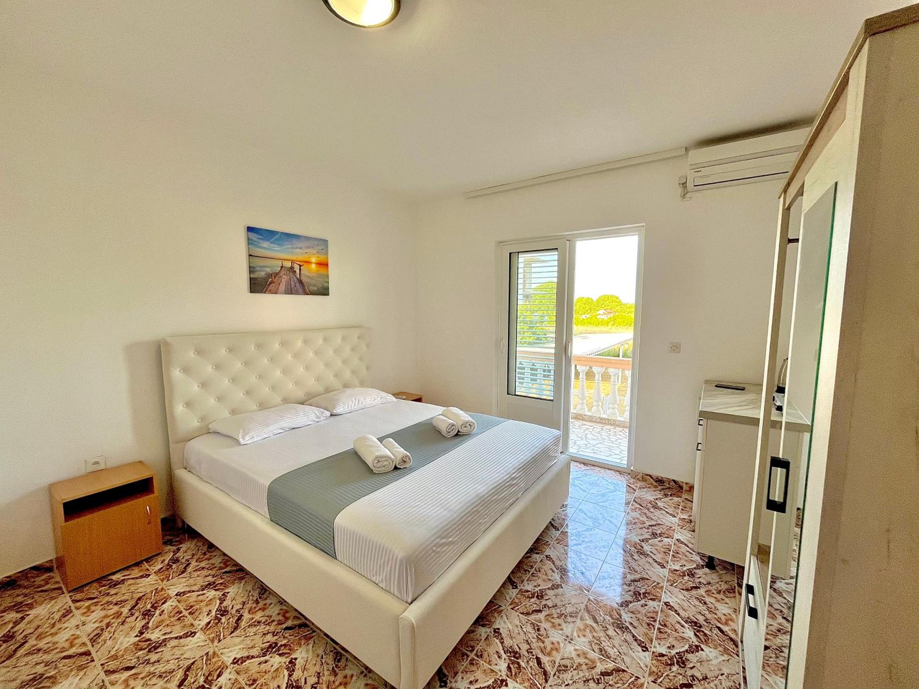 Double Room With Balcony photo 1