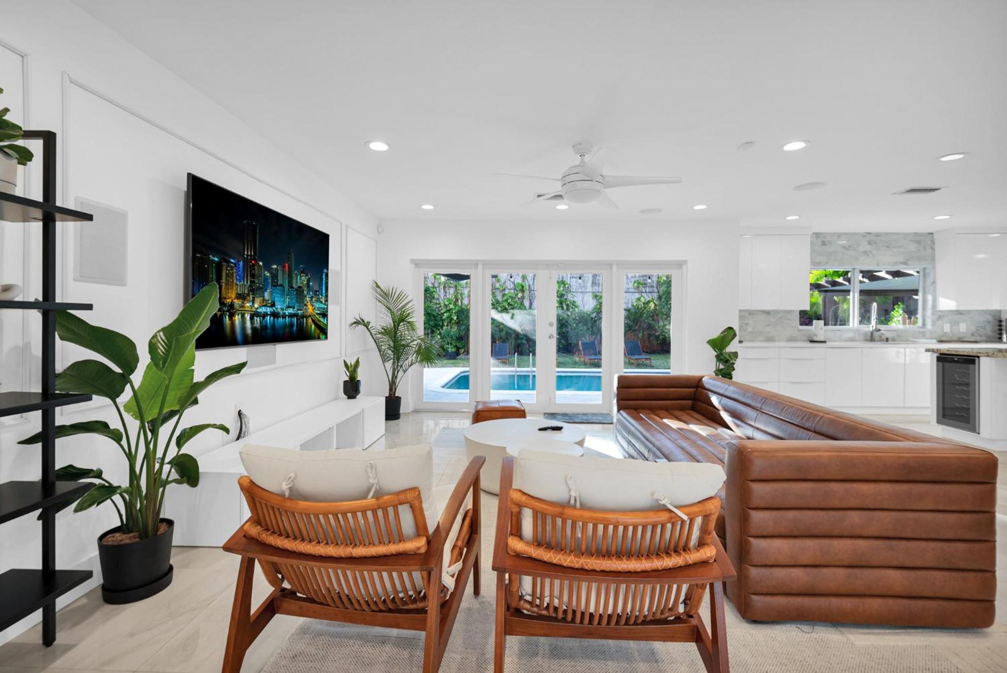 Villa photo 1